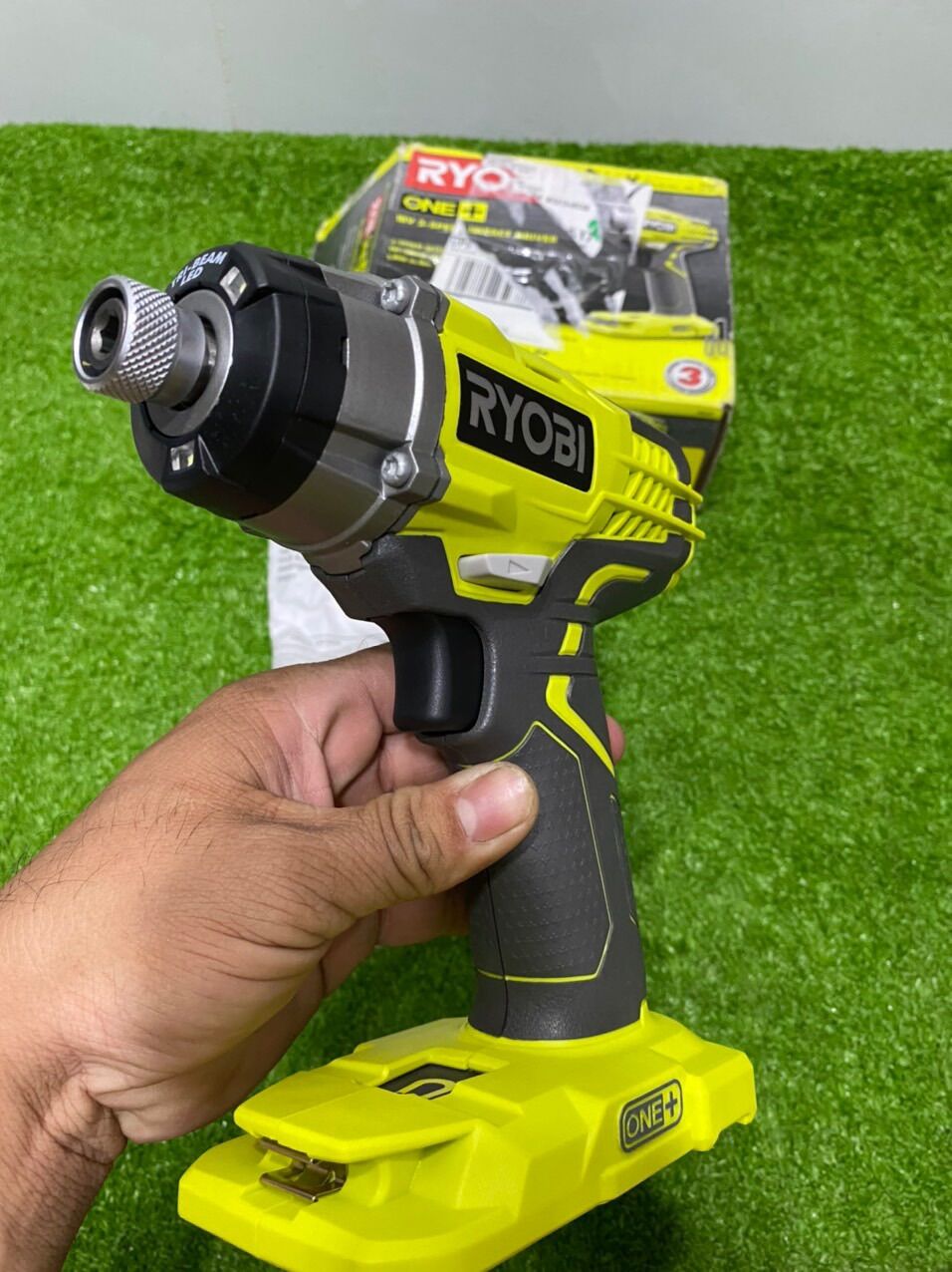 [HCM]Thân vít ryobi 18v