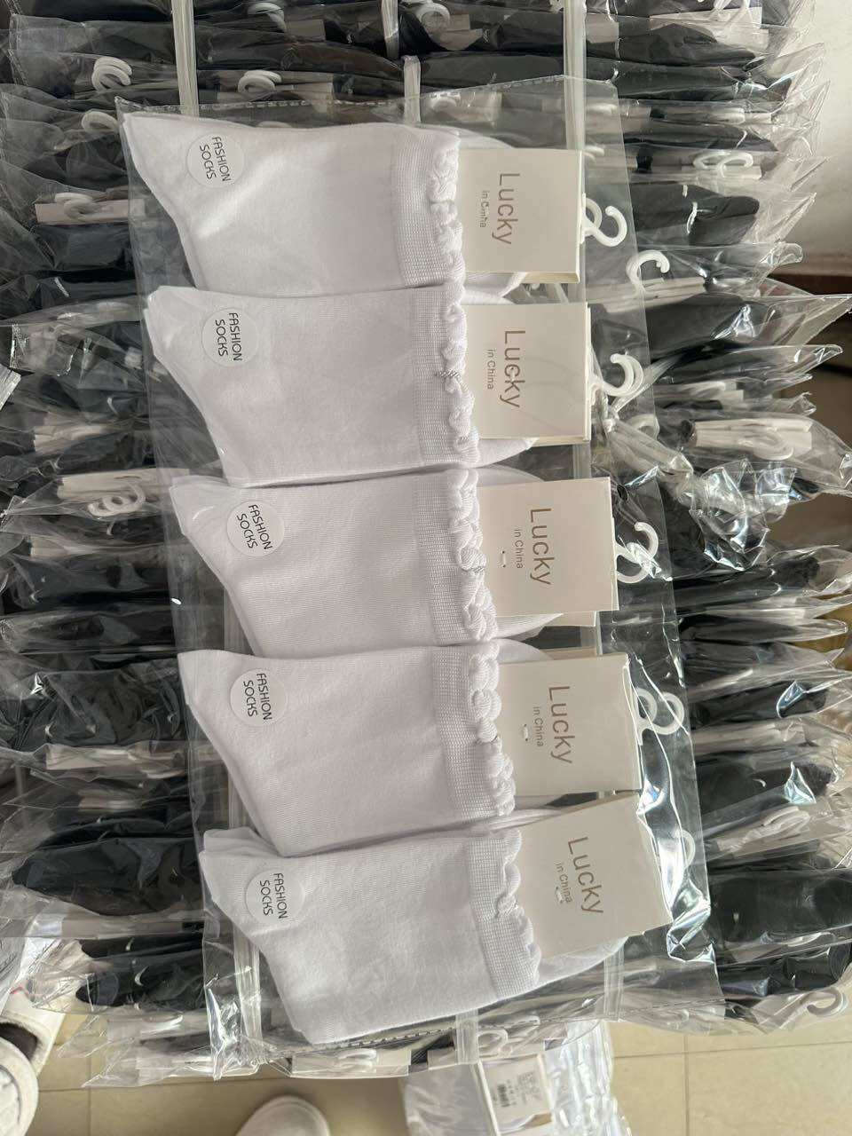 Set 10 đôi tất cổ cao nhún bèo T566