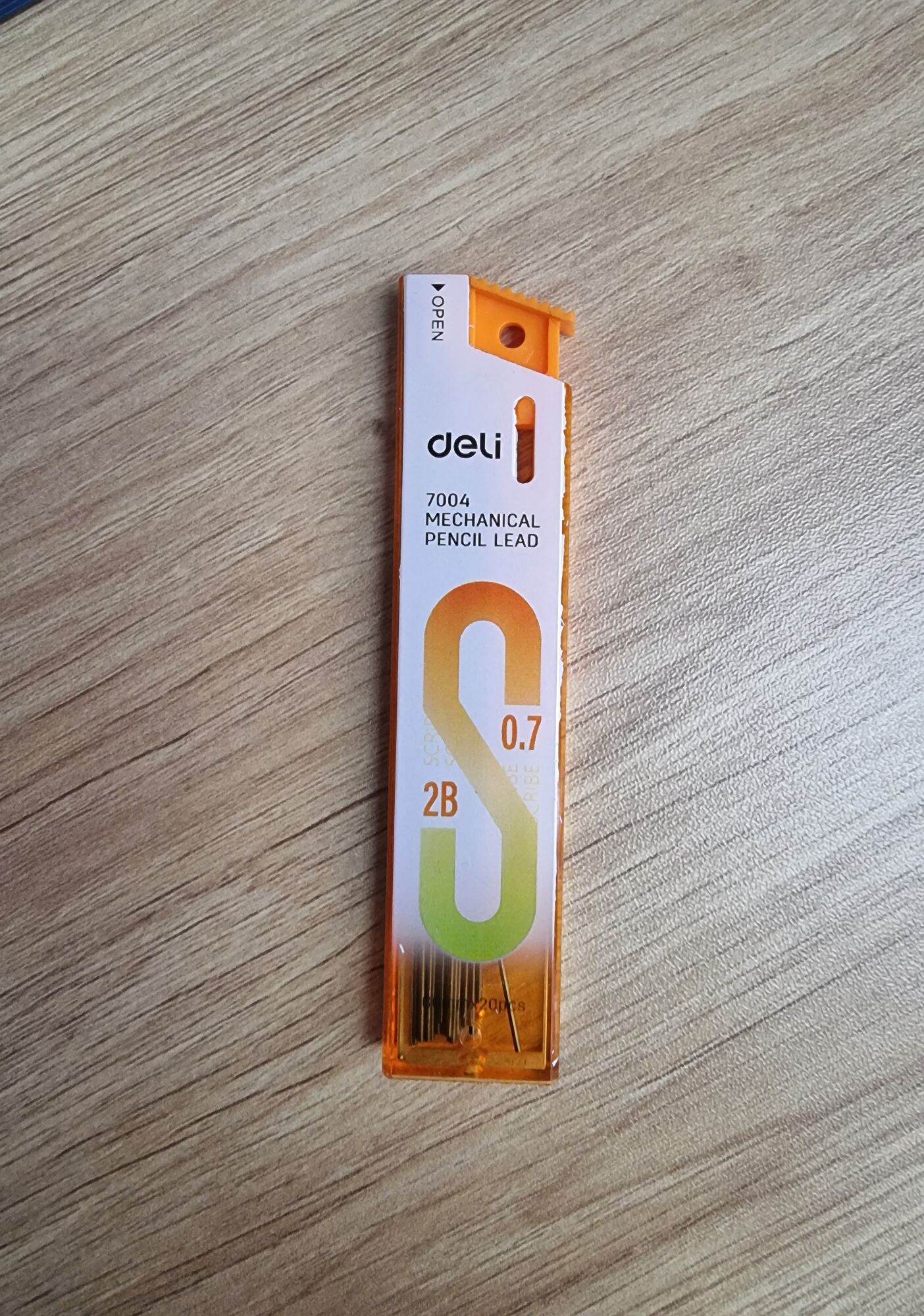 Ruột chì kim 2B 0.7mm 7004 Deli