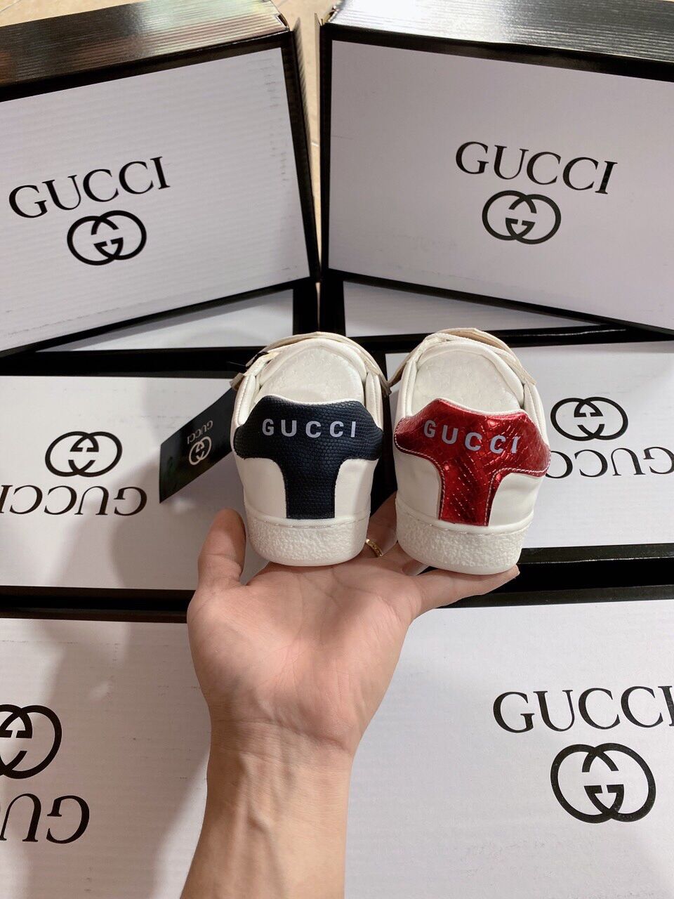 Giày Sneakers G.C Môi Nam Nữ Full size 35-43