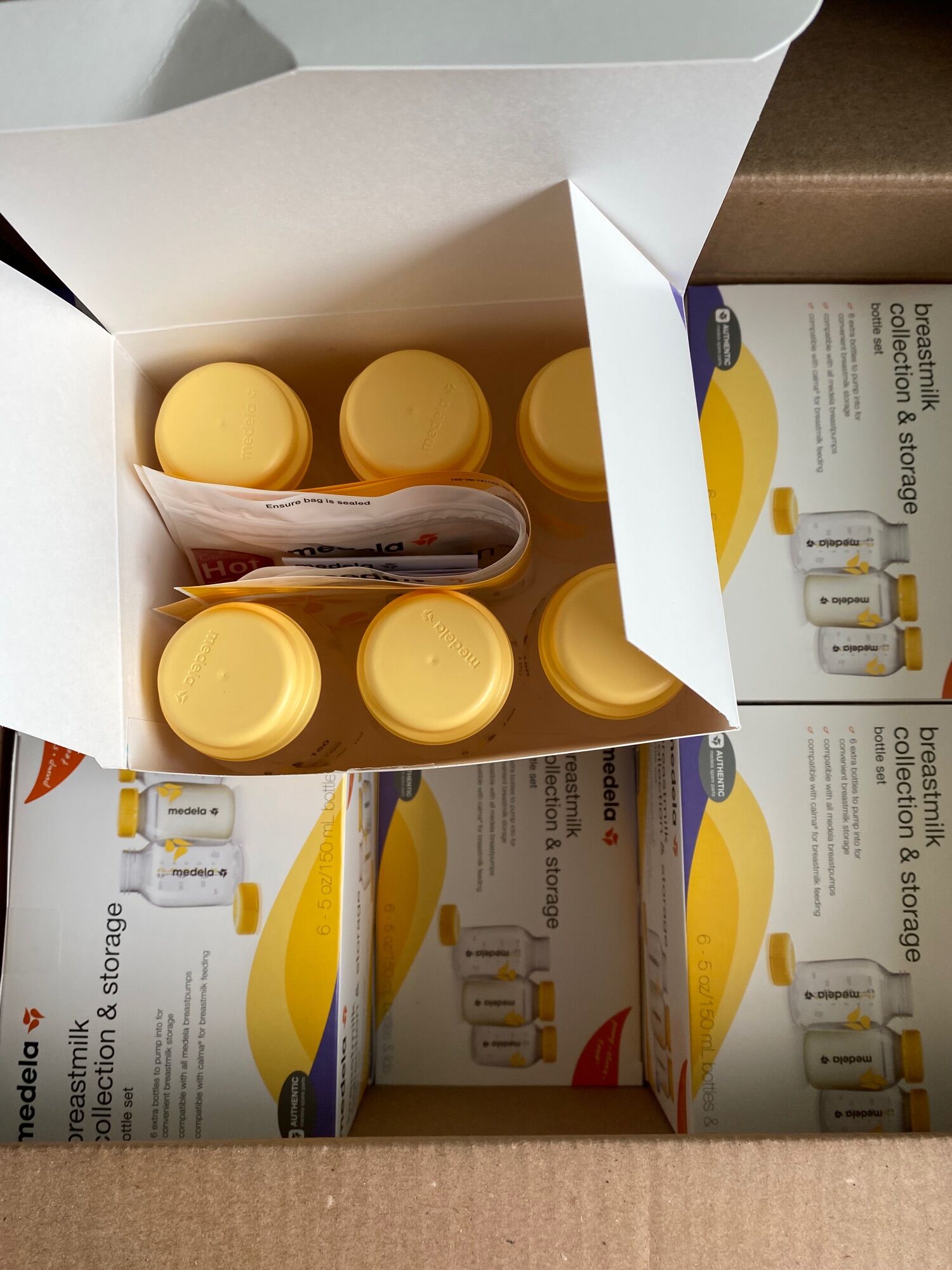 Set bình trữ sữa medela chính hãng - 6 bình 150ml