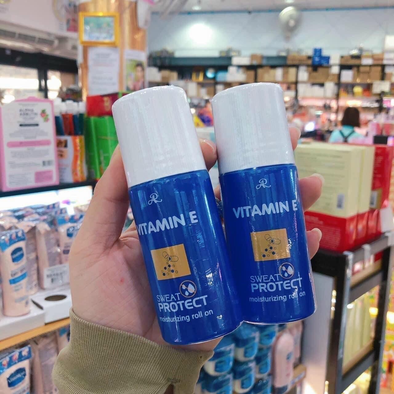 Lăn nách giảm thâm Vitamin E Thái Lan