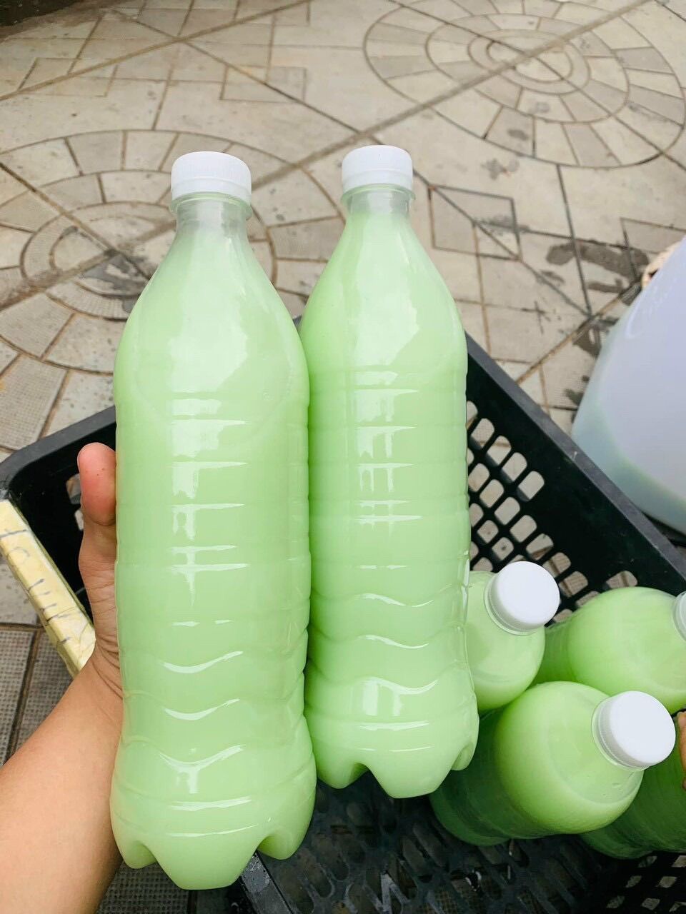 Rượu cốm sữa Hà Giang uống thơm và êm chai 1 lít