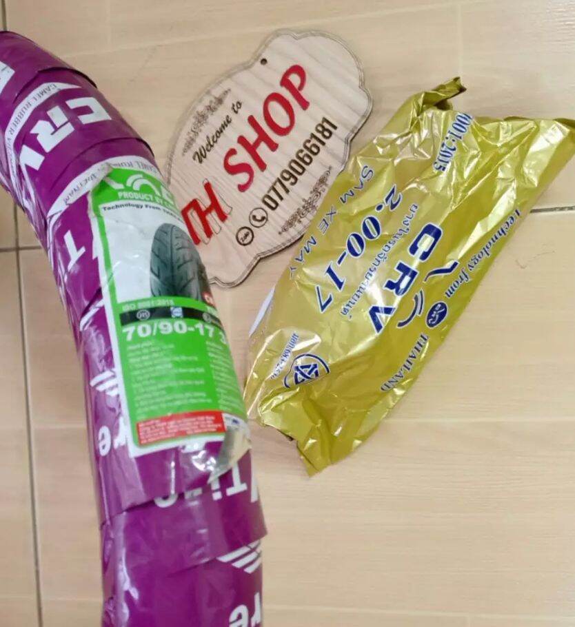CẶP VỎ CRV KIỂU GAI MŨI TÊN SIZE 60 & 70-90/17 VÀ 2 CÁI RUỘT (SĂM) GẮN VỪA CÁC LOẠI XE MÁY SẢN PHẨM MỚI CHẤT LƯỢNG NHANH TAY MUA NGAY TOP GIAN HÀNG UY TÍN