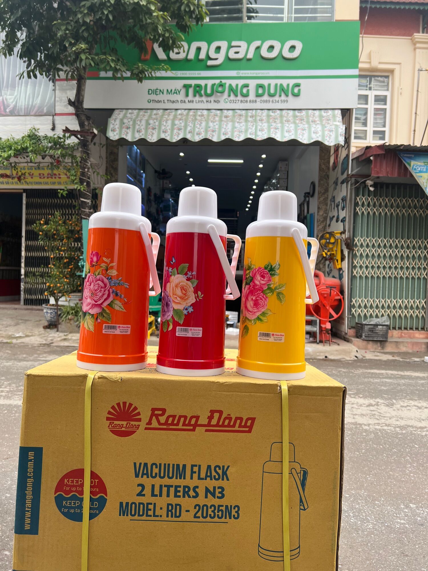 Bình thủy, phích nước rạng đông 2l . màu giao ngẫu nhiên