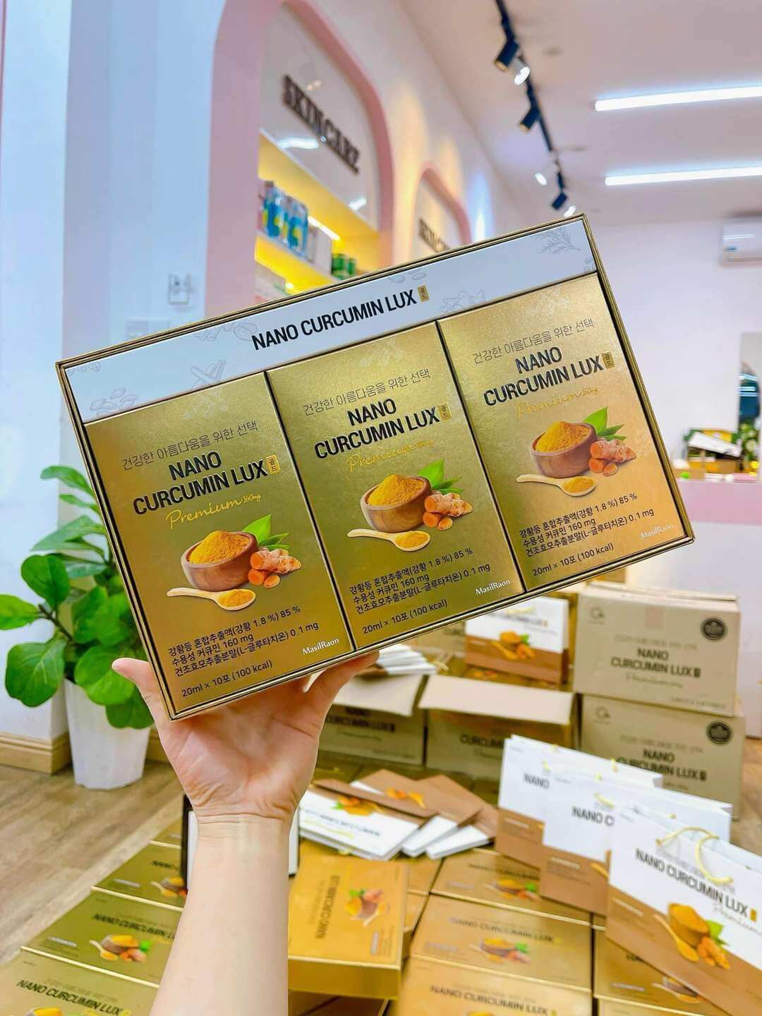 Tinh chất Nghệ Nano curcumin lux. Hộp 30 gói