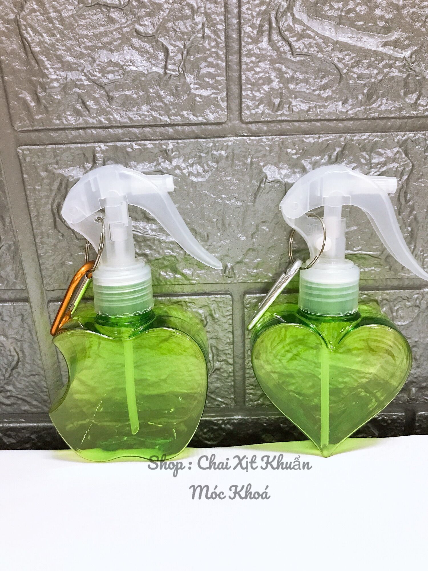 Combo Chai Xịt Khuẩn ( Trái Táo ,Trái Tim ) 90ml , Bình Rỗng Đựng Cồn