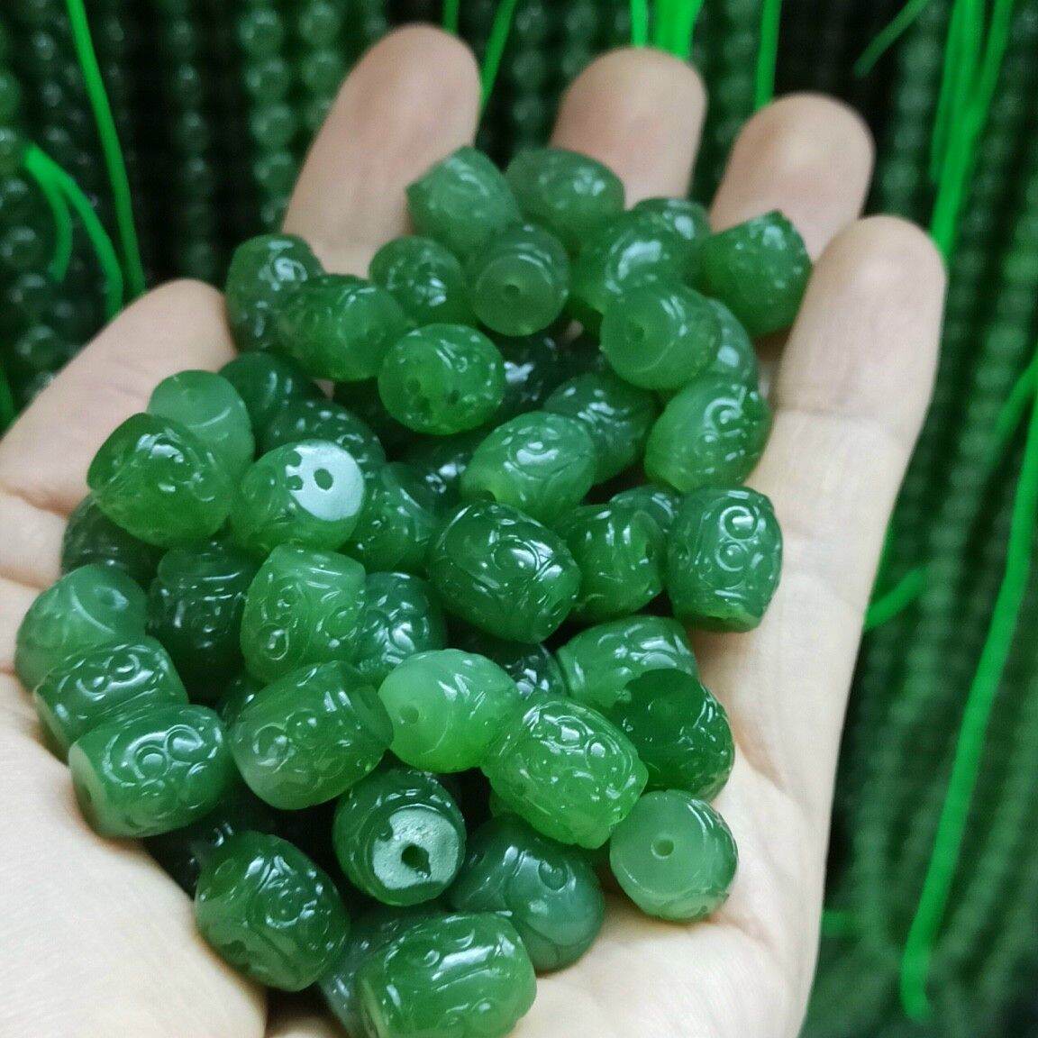 Lu thống ngọc bích điêu khắc