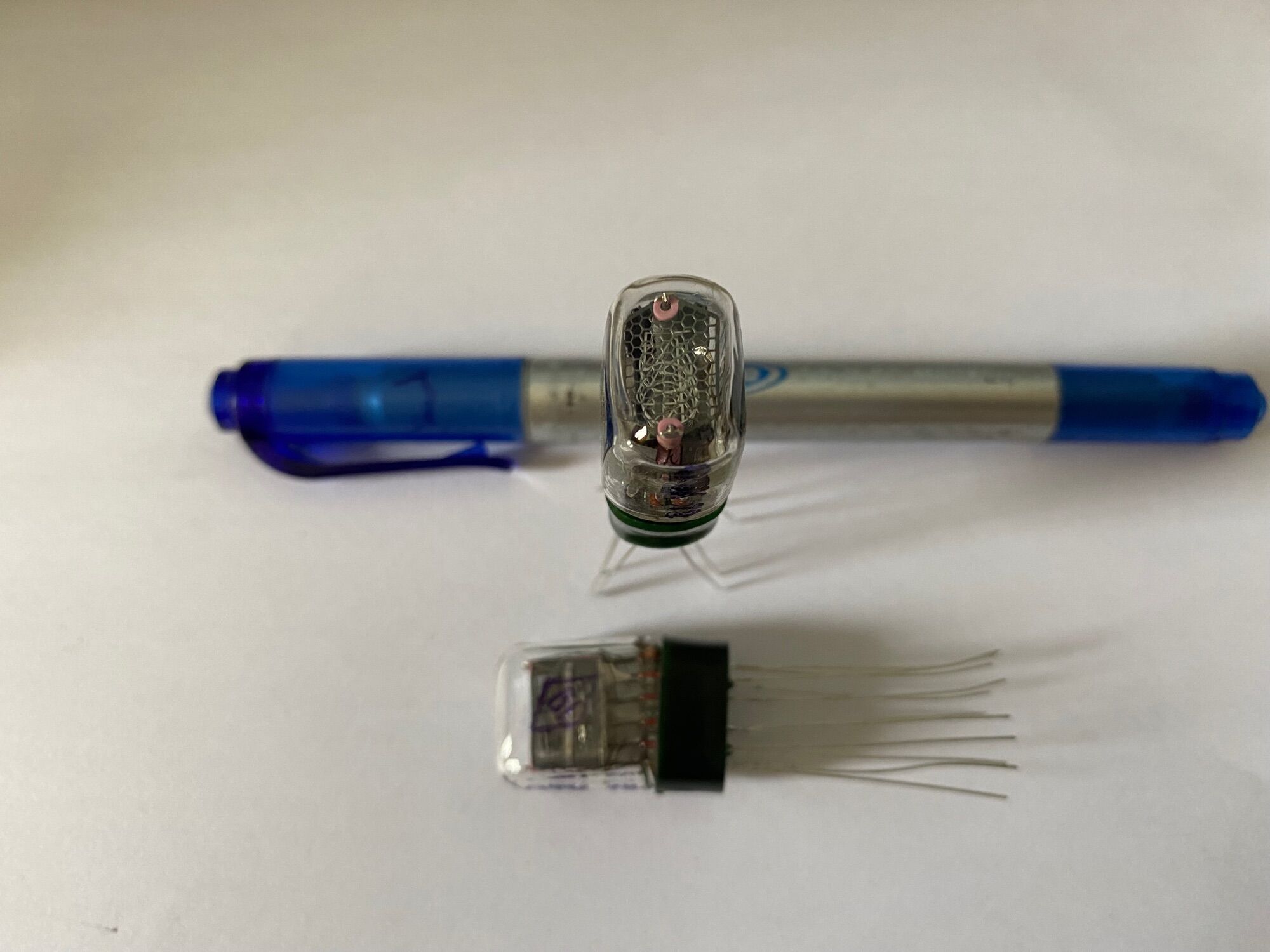 Bóng đèn điện tử Nixie IN-17