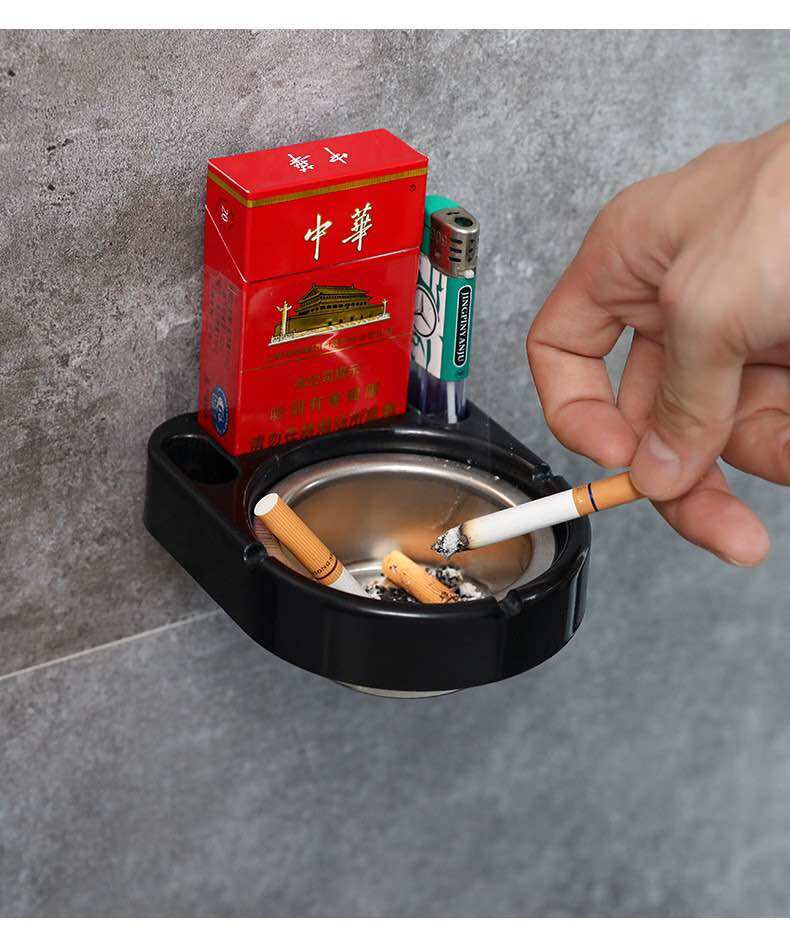 Gạt tàn thuốc gắn tường tiện dụng