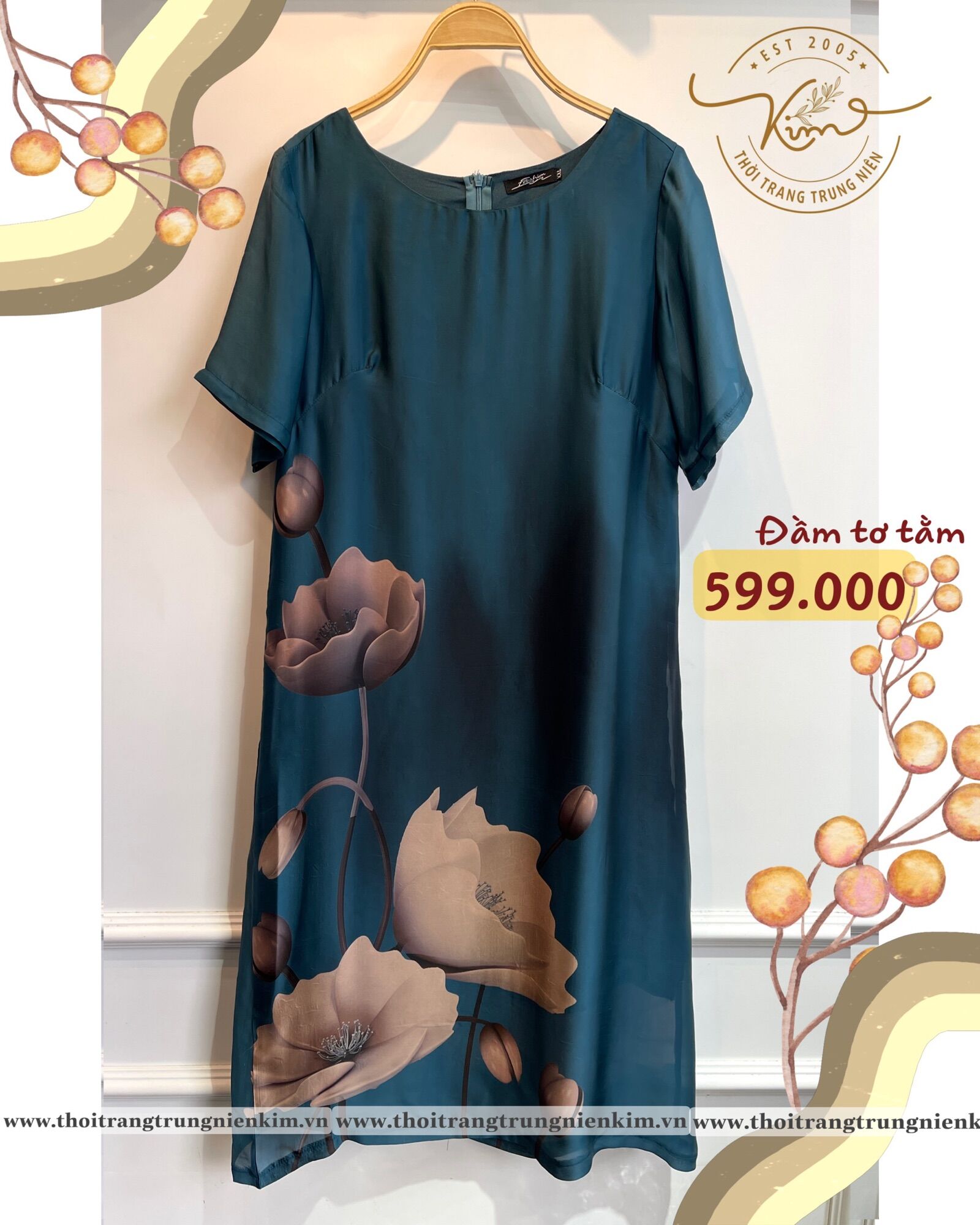 Đầm tơ tằm xinh xắn