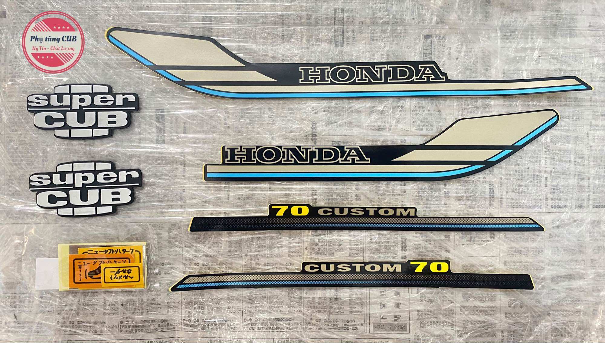 Bộ tem cub đèn vuông custom đời 99 cốp nổi kèm tem thông số