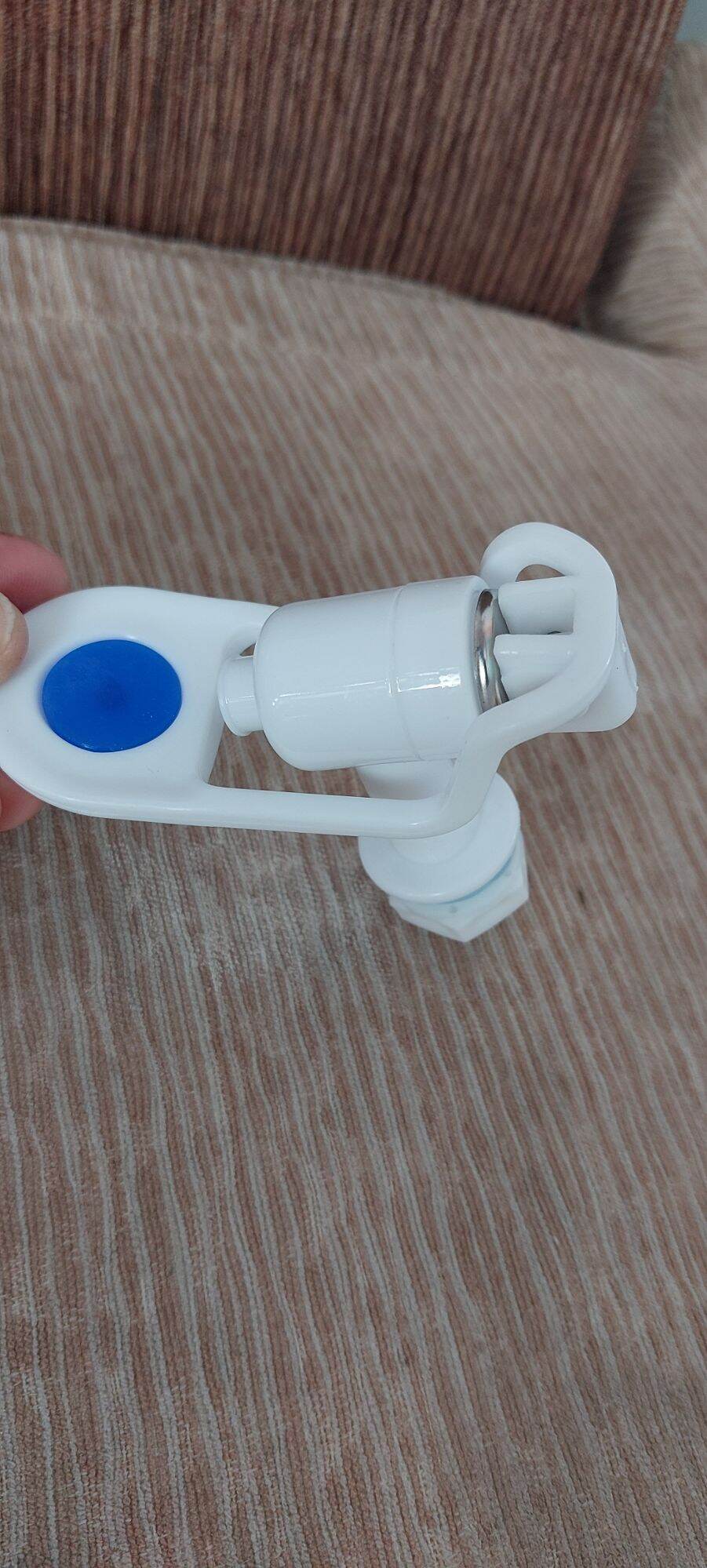 Vòi bình lọc nước chống gãy