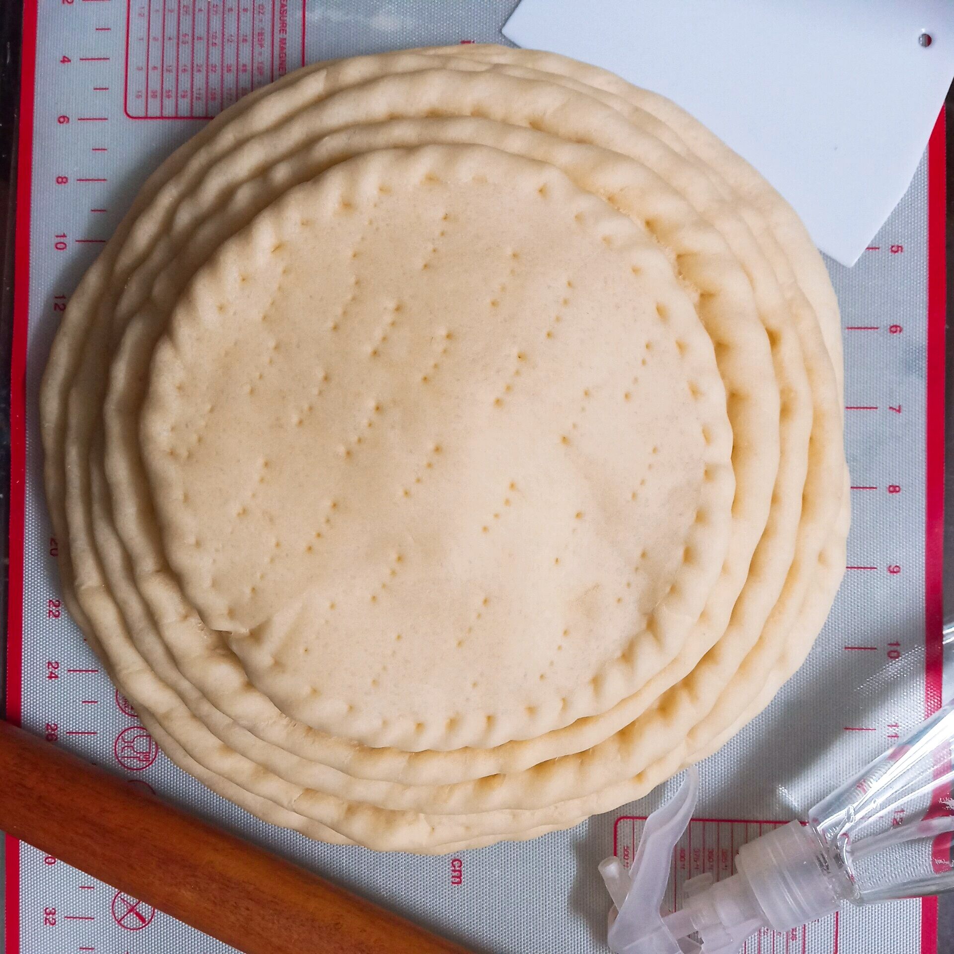Đế pizza 18cm