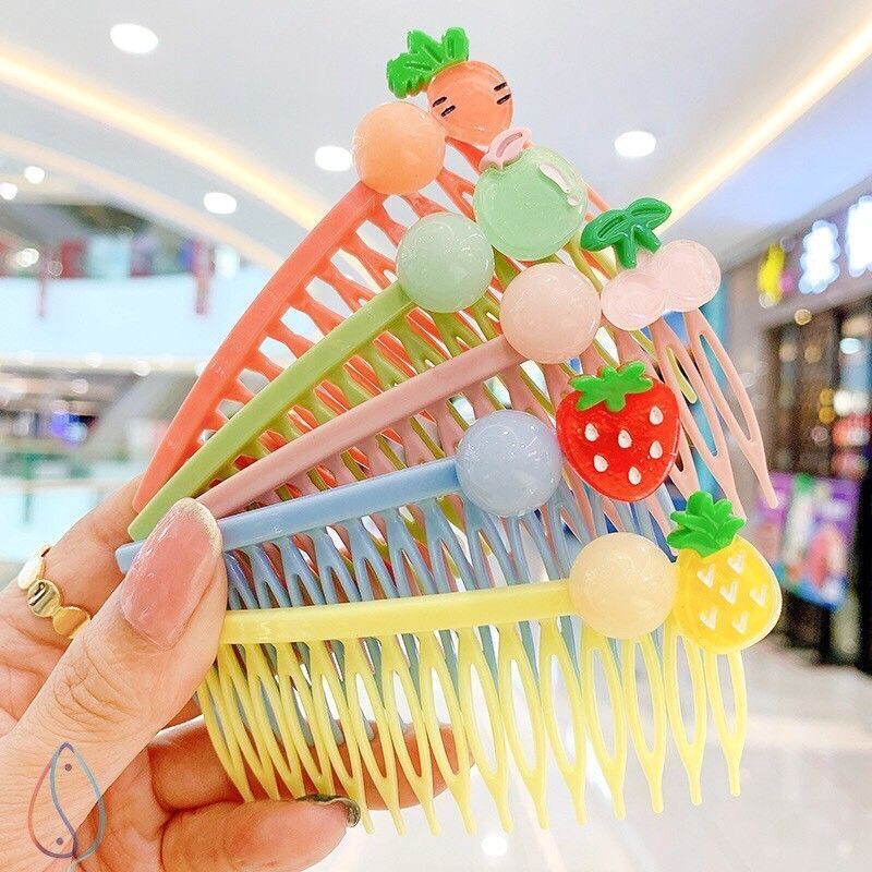 Cài xược tóc mái cho bé hình hoa quả