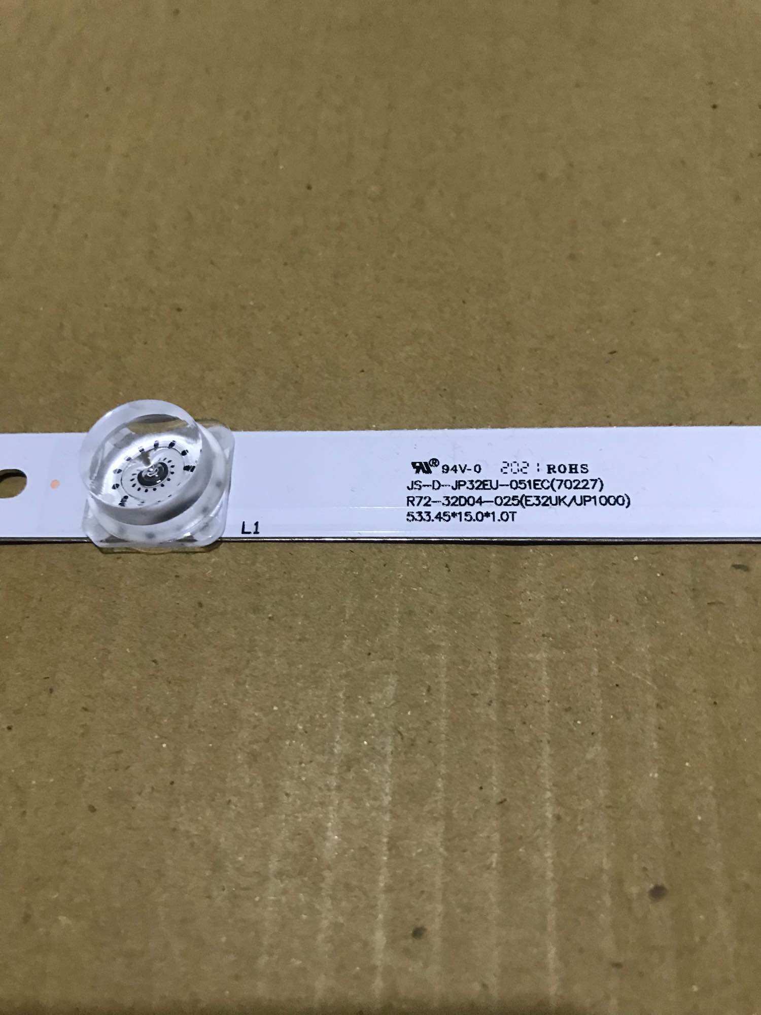 Led Asanzo 32CS6000