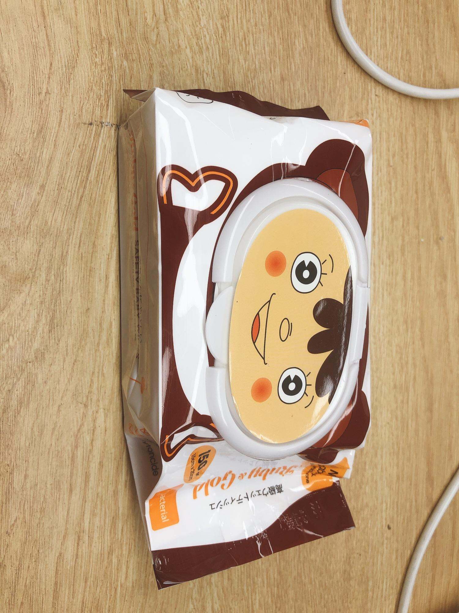 Khăn giấy ướt Ruby & Gold 125gram