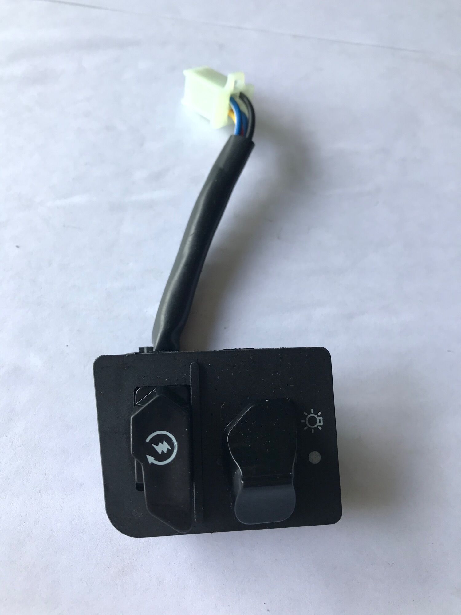 Cùm công tắc ex 150cc đề mở đèn cùm công tắc ex 150 bên phải