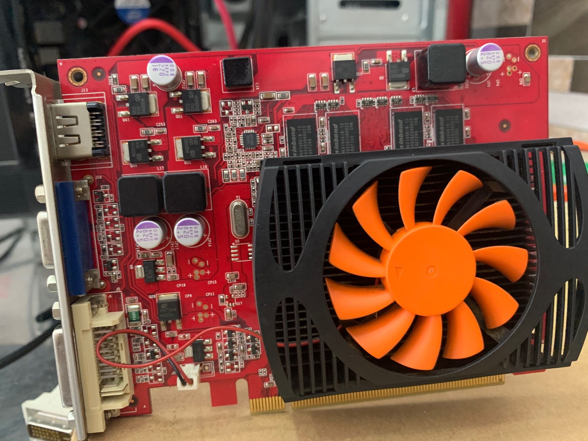 Gt220 1gbr3 128bit