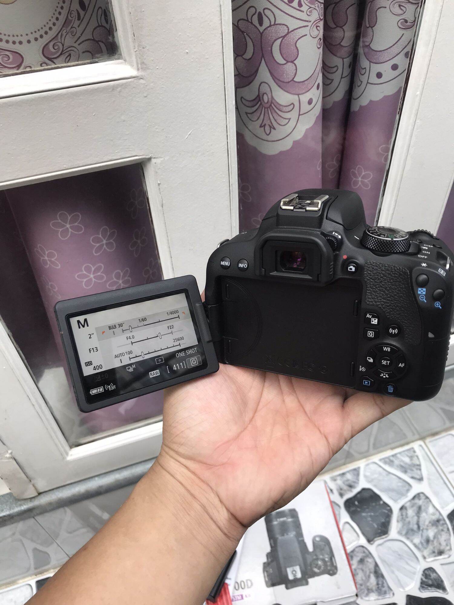 Canon 800D kèm kits 18-55mm