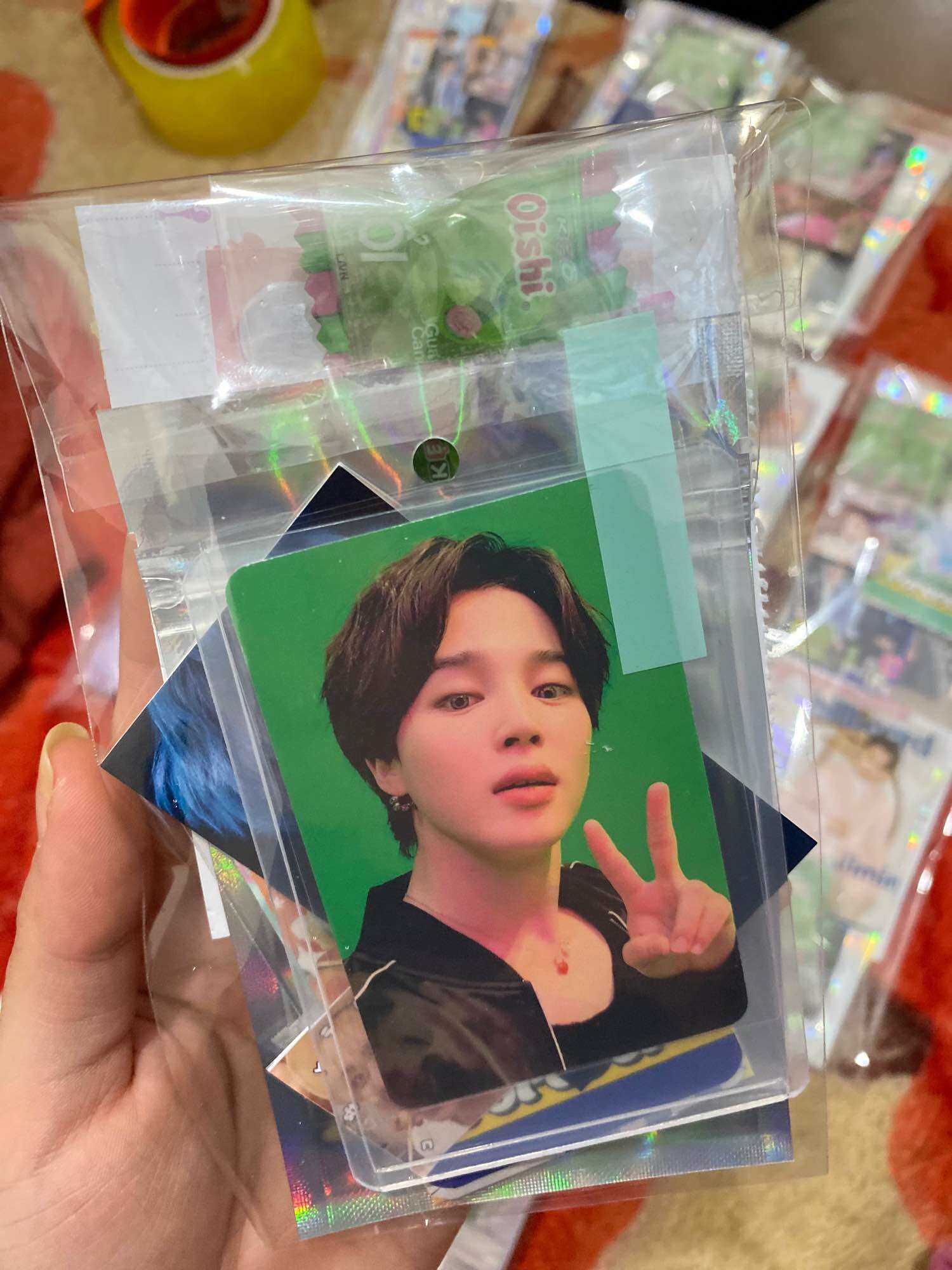 Lucky Box Card Off BTS ( Đọc kỹ mô tả nha mn) 100% có card off