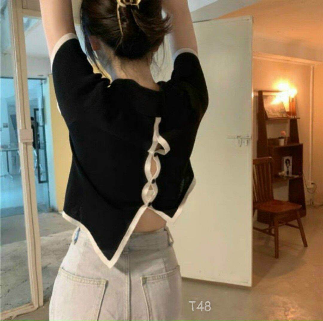 Áo Cổ Bẻ Tà Xéo Hở Lưng Fom Croptop