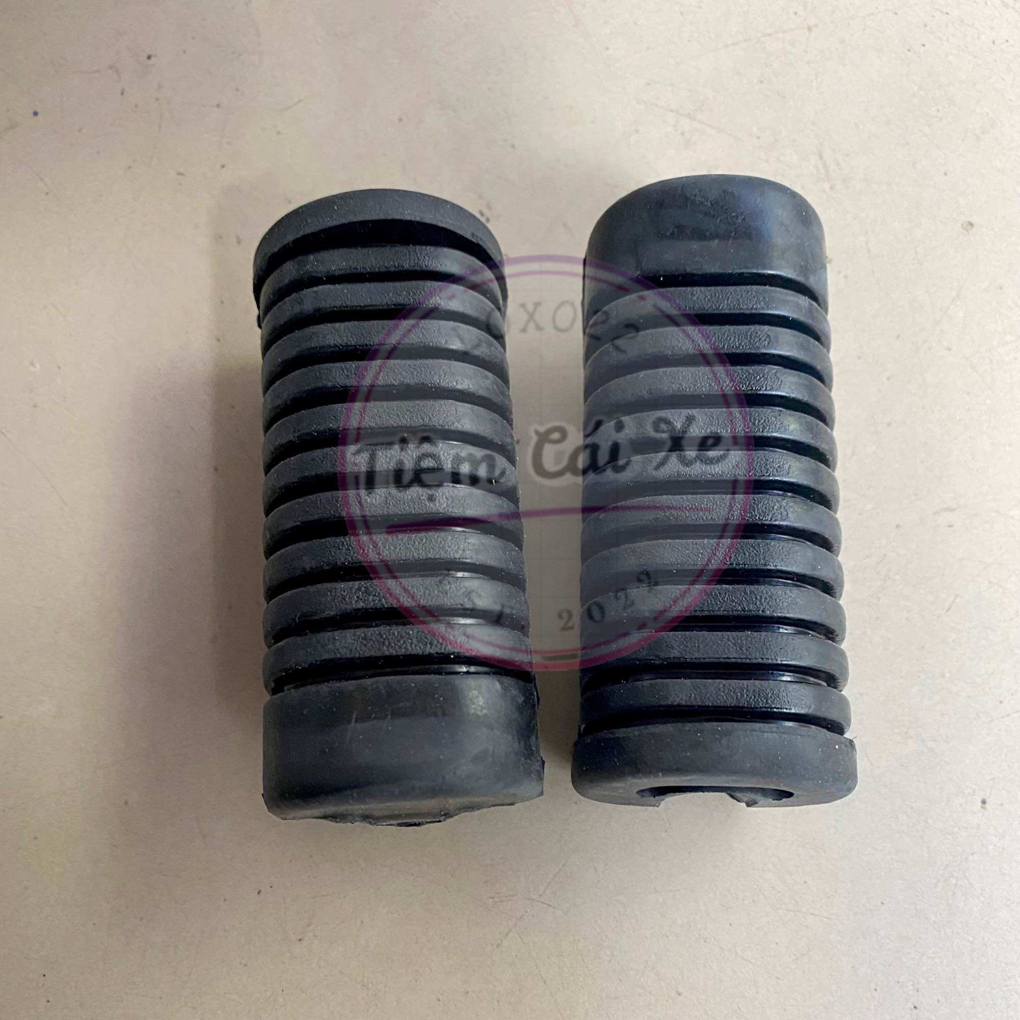 Cao su gác chân trước dành cho xe DReam/ Wave
