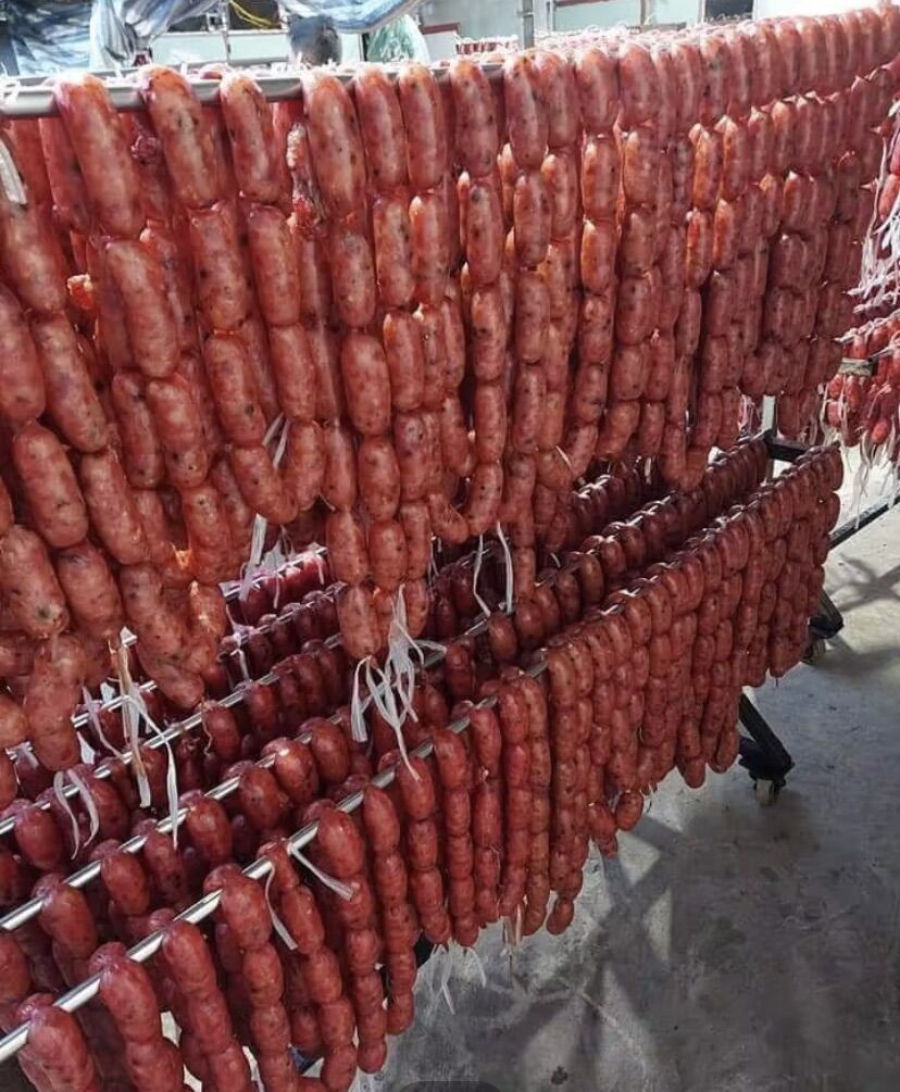 Lạp xưởng tươi đặc biệt Cai Lậy