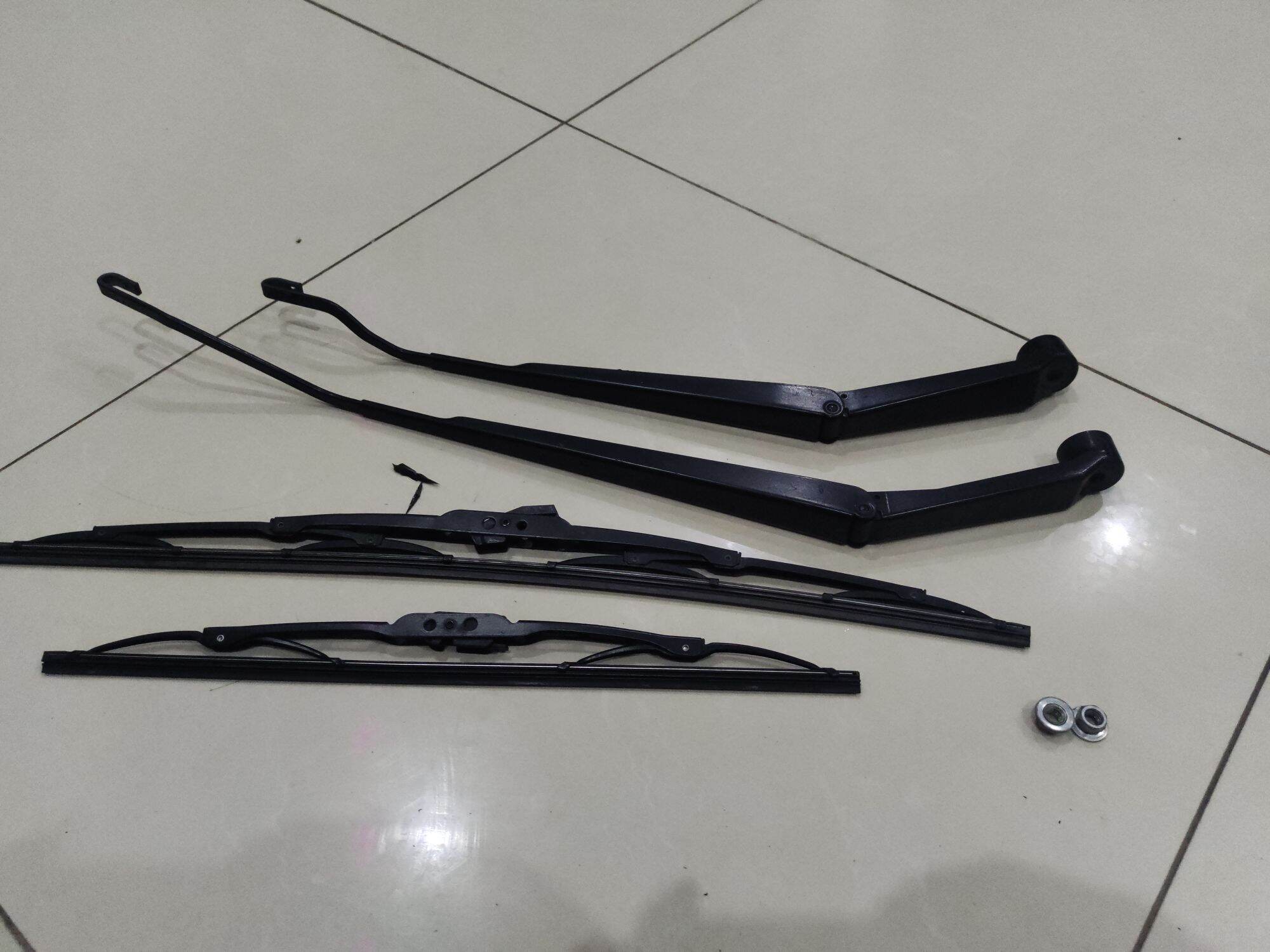 Bộ tay gạt mưa xe suzuki xl7/ ertiga, cần gạt mưa ô tô cũ độ mới 90%