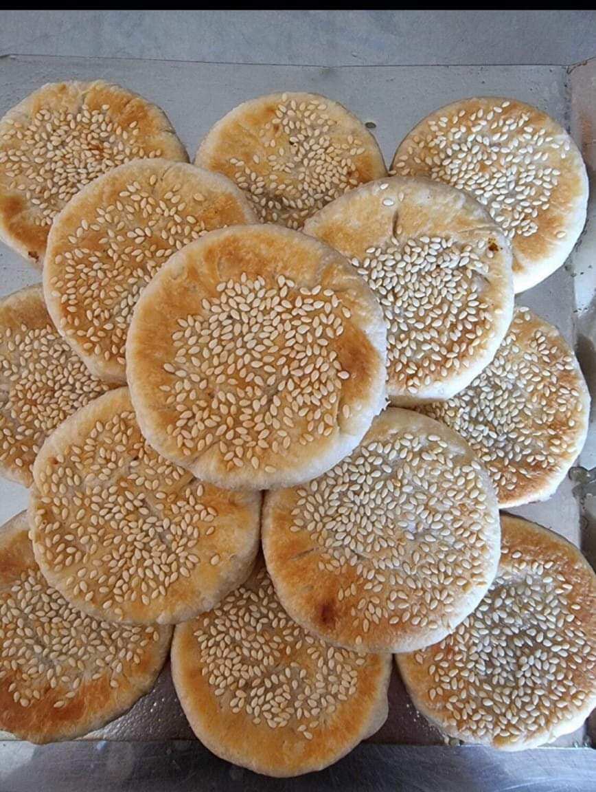 BÁNH HAT DẺ [ hộp 10 banh 650gr ]