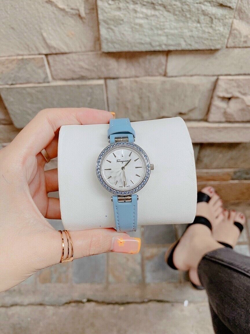 Đồng hồ nữ salvatore Ferragamo Fullbox hãng