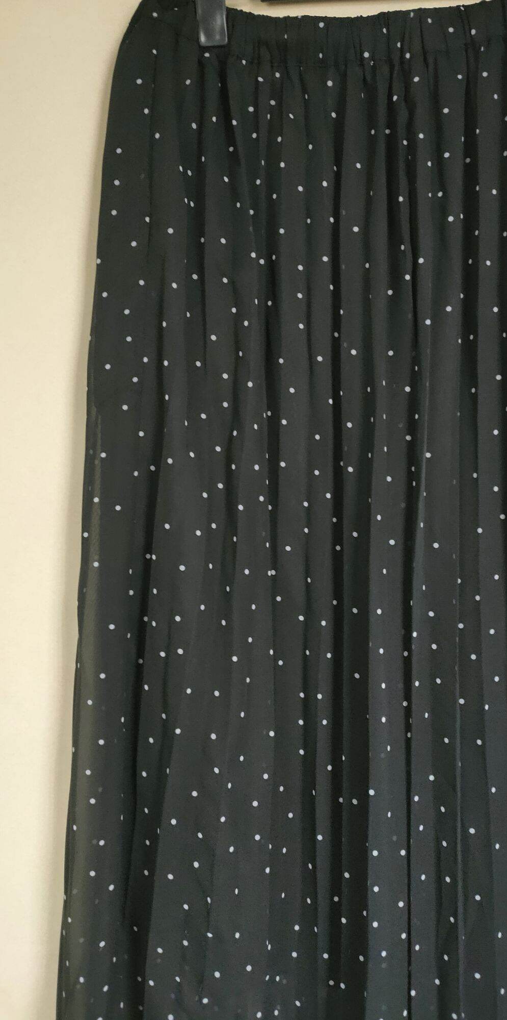 Quần Chiffon Xếp Li sz L, Mới 95%