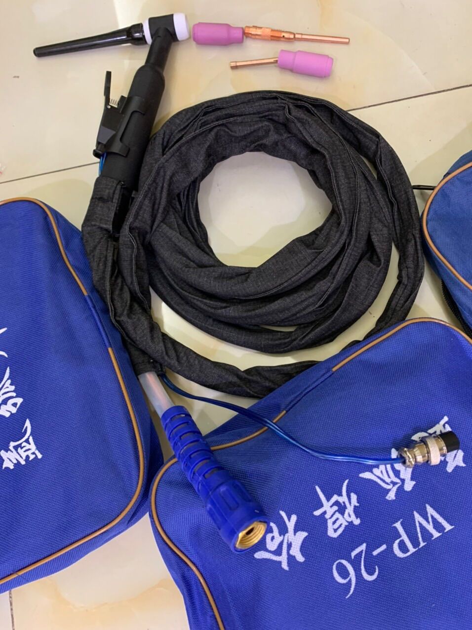 DÂY HÀN TIG WP26 CÓ CHÂN ZẮC CẮM SUNG  DÀI 5M Và 10M CHỐNG CHÁY