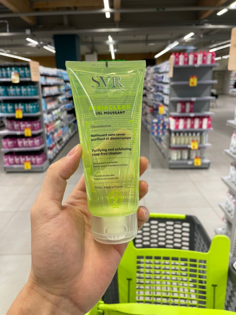 Sữa rửa mặt SVR Sebiclear Gel Moussant 400ml
