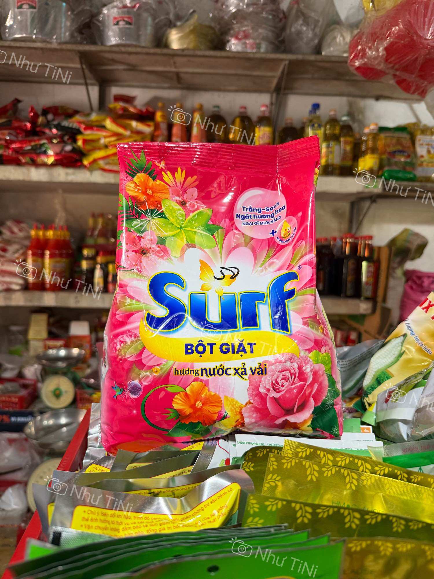 Bột Giặt Surf 2kg hương nước xả vải