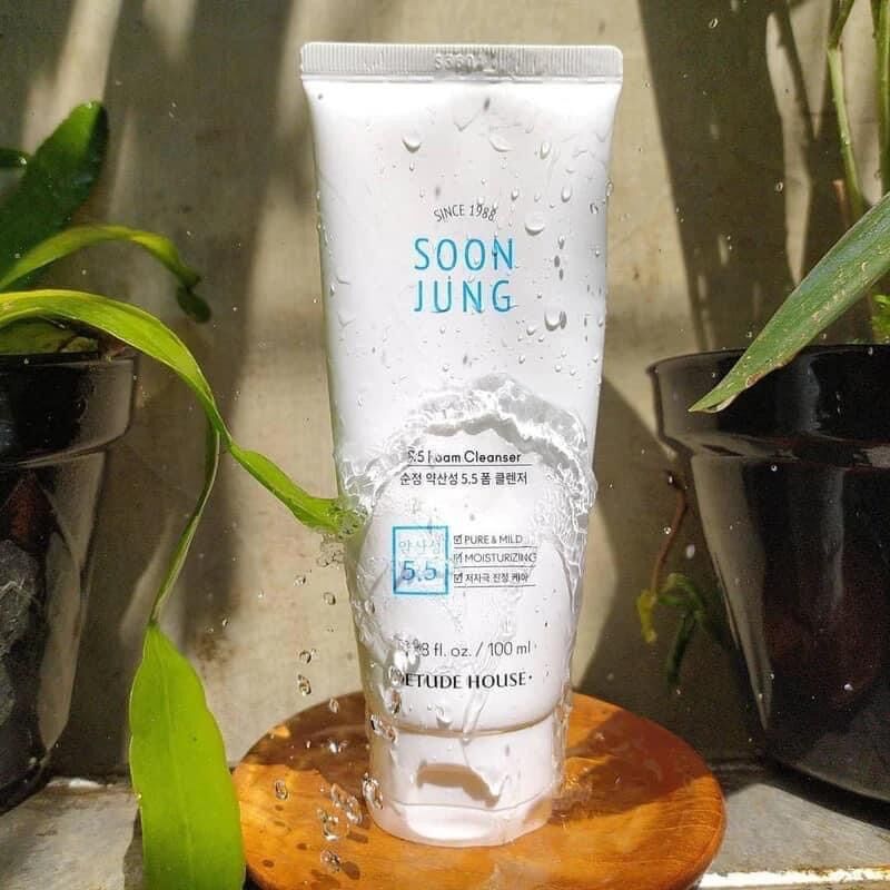Sữa rửa mặt tạo bọt dịu nhẹ Soon Jung Hàn chính hãng