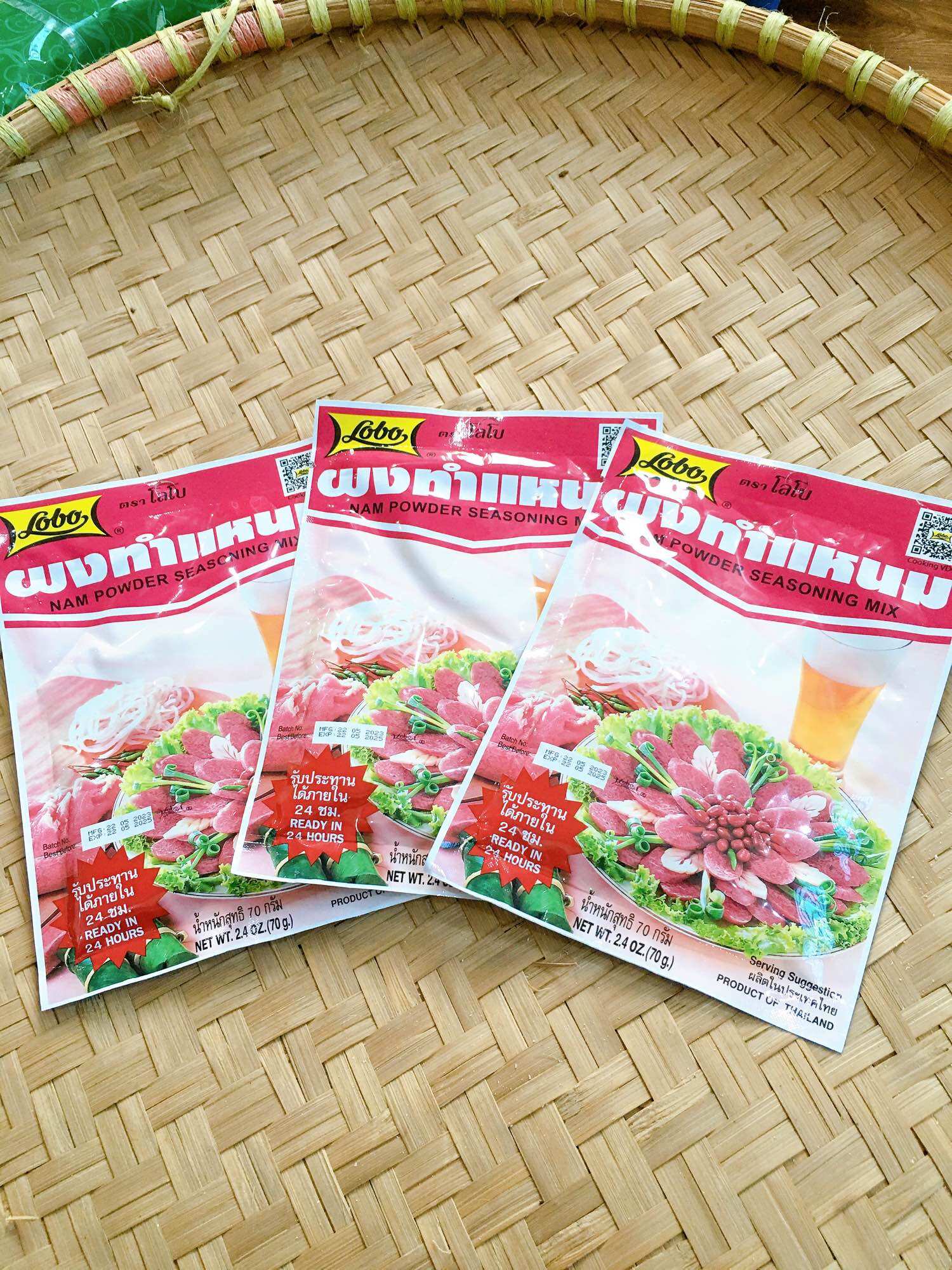 Gia vị nem chua Thái Lan hiệu Lobo gói 70g