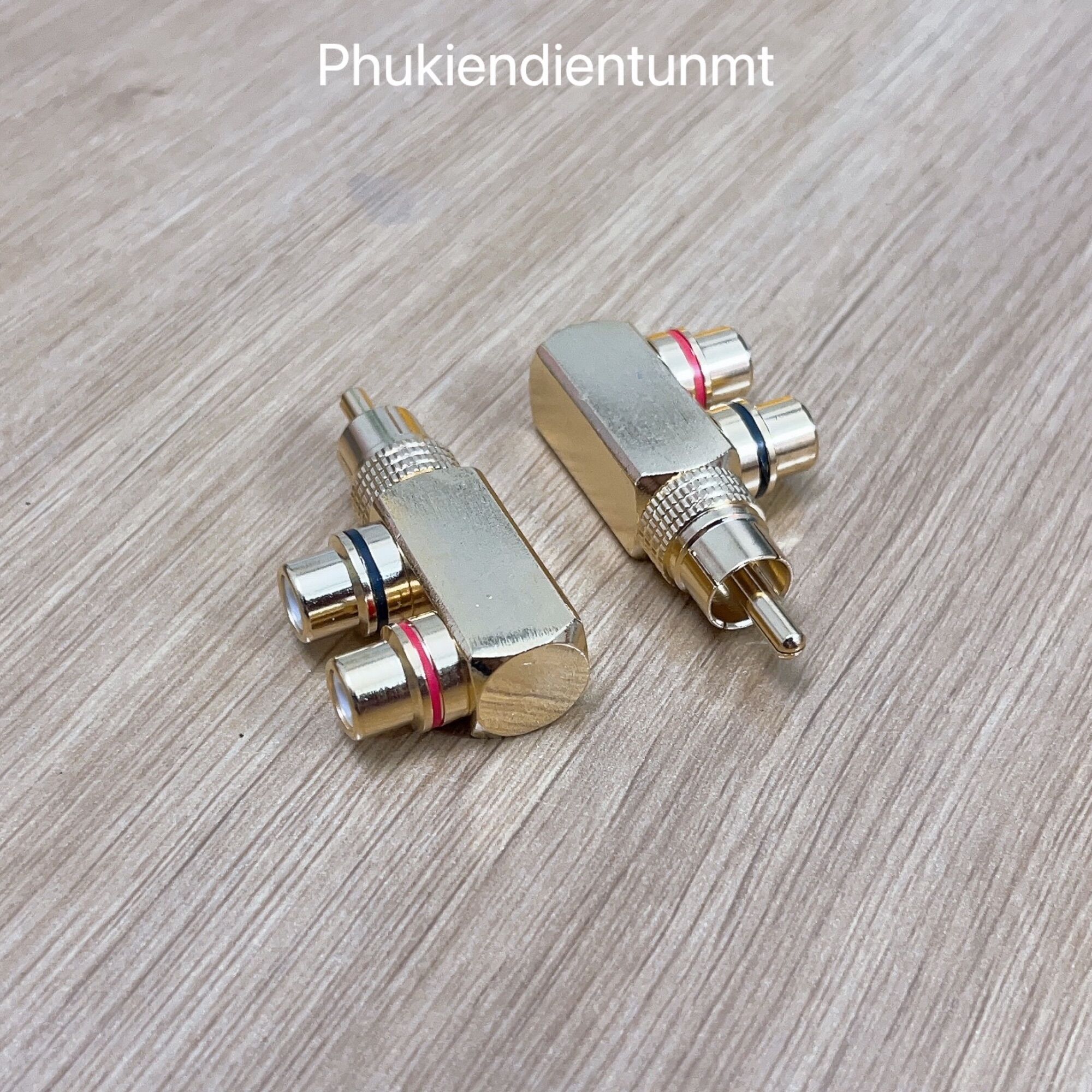 Rắc chia AV đồng 1 ra 2