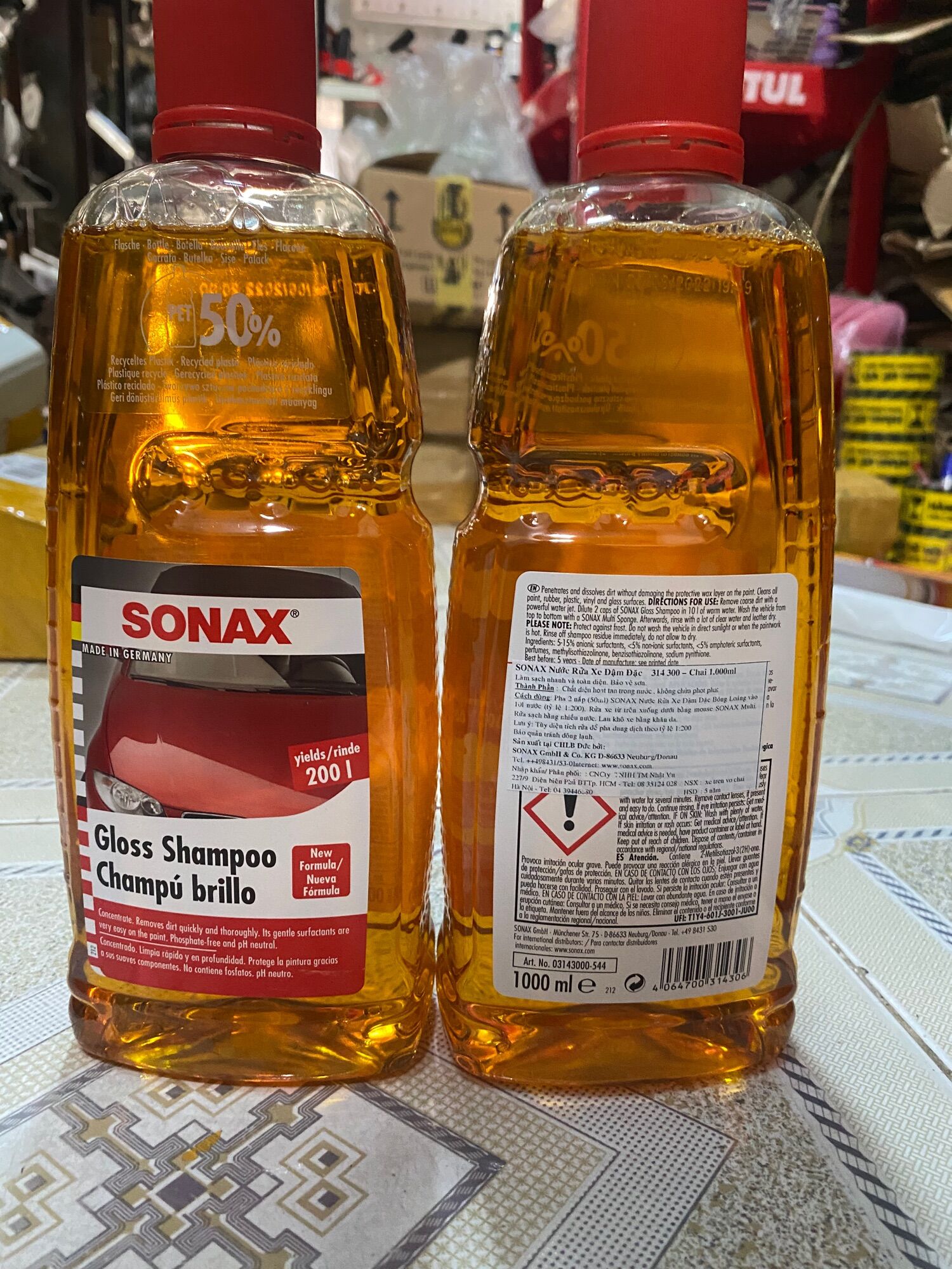 Nước rửa xe sonax chai 1 lít nhập khẩu chính hãng giúp tạo độ bóng và tạo bọt tốt ph trung tính