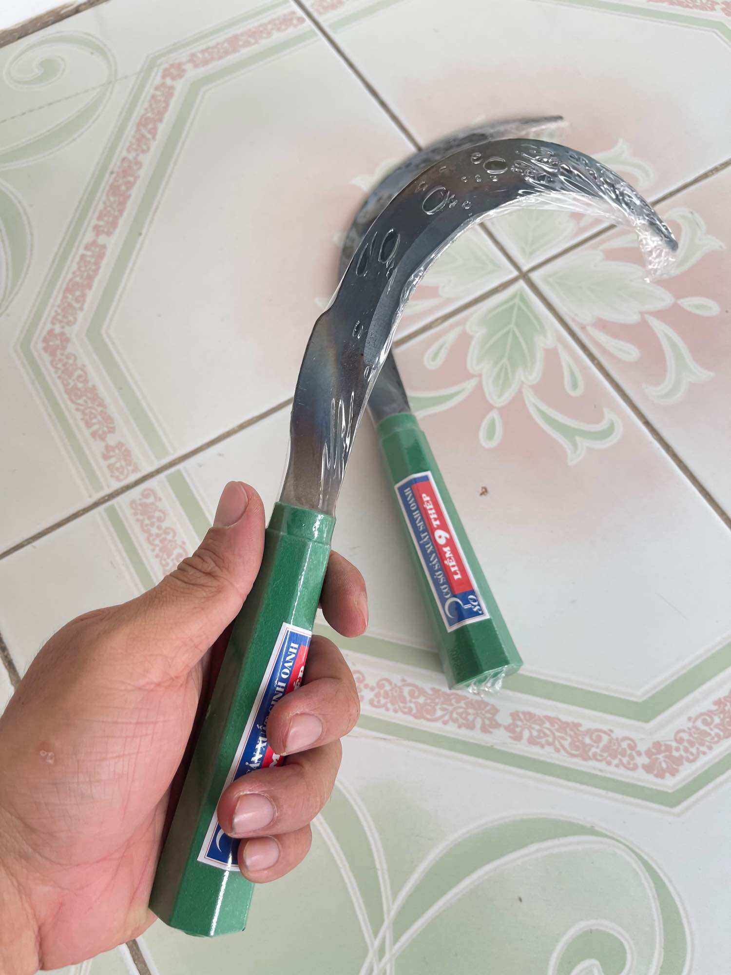 Liềm 9 thép cắt cỏ cắt,cắt lúa sắc bền