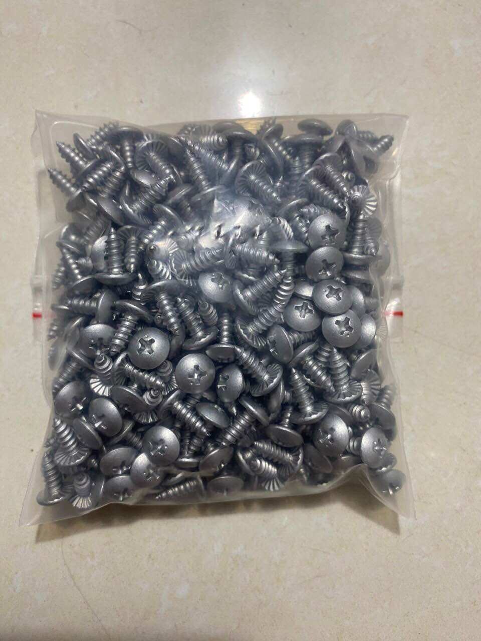 Vít bắt đuôi nóng máy lạnh 4x13mm