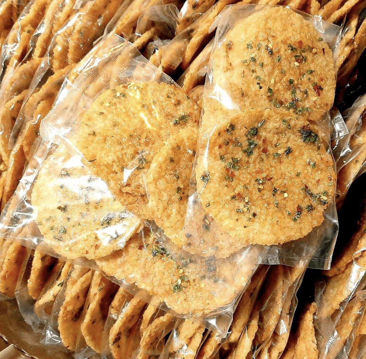 Gói 3 Miếng Cơm Cháy , Cơm Cháy Chiên Mắm Hành Ớt