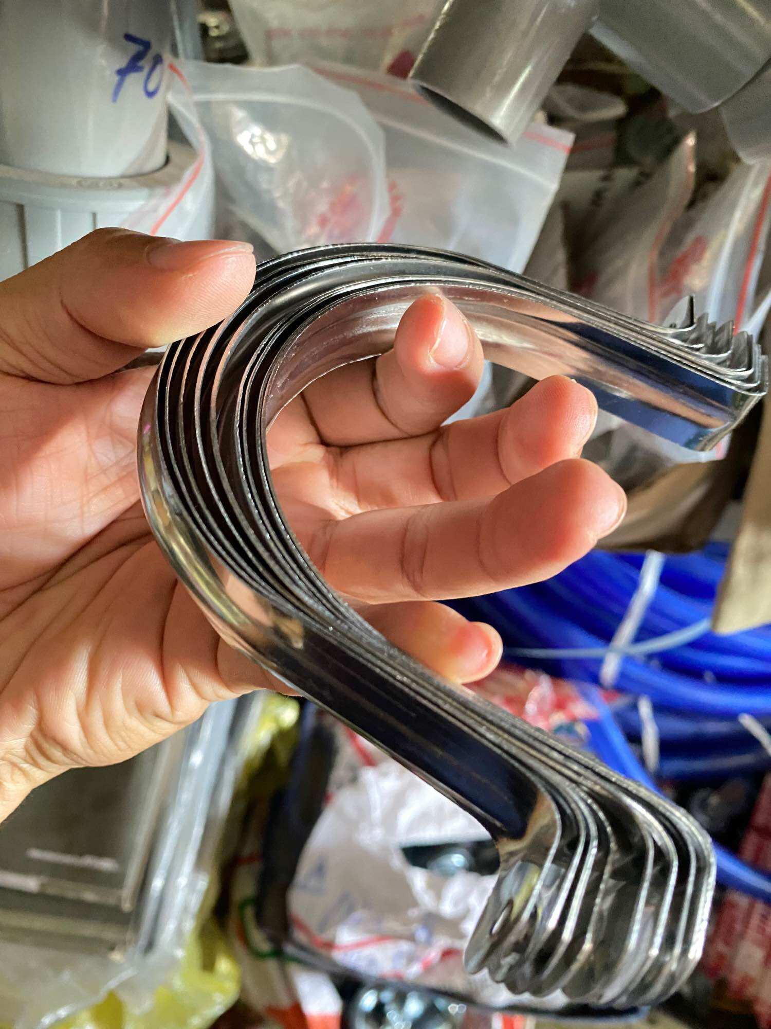 Kẹp ống nước inox (ø 21 - ø 114)