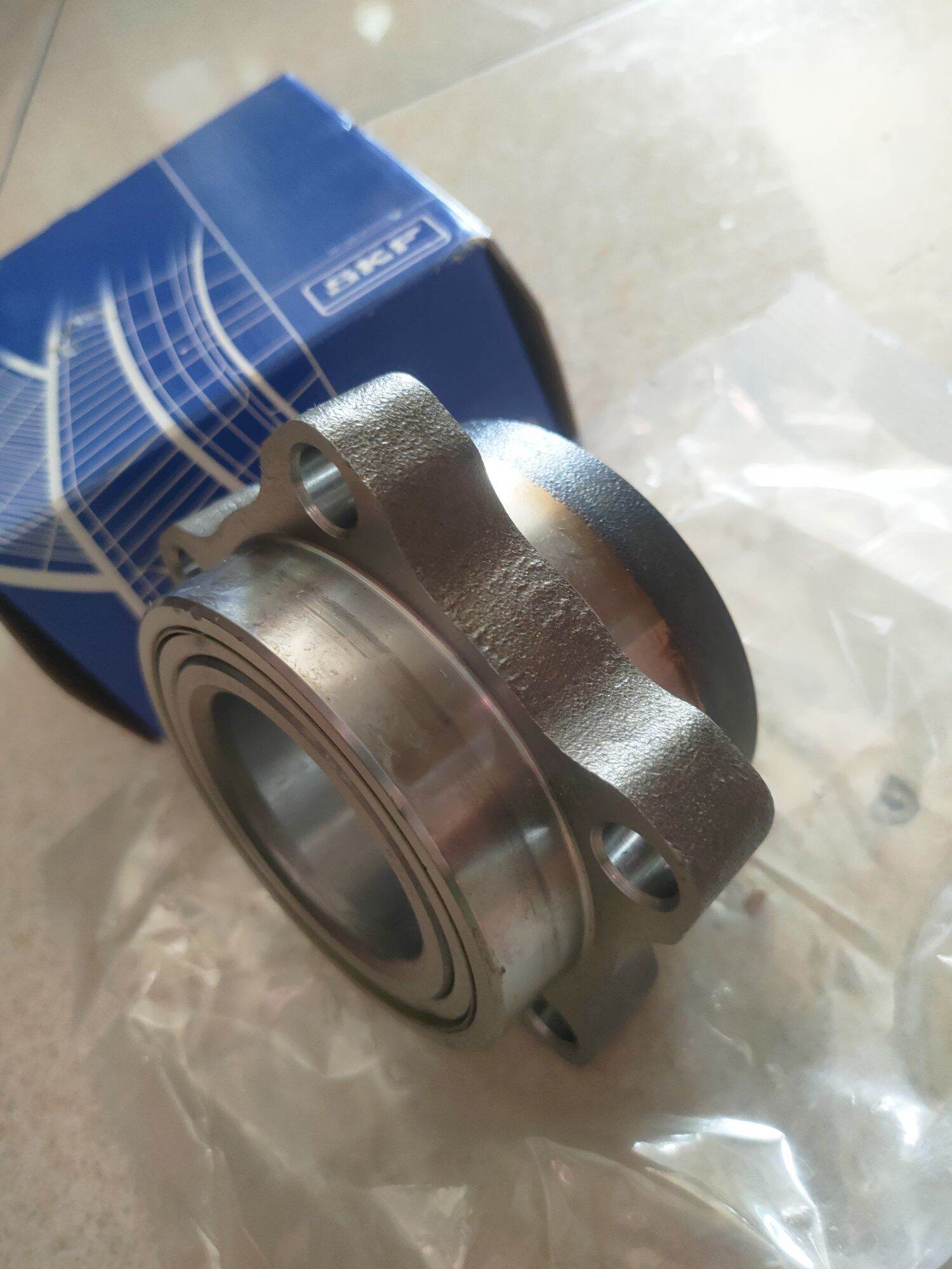 Vòng bi MOAY Ơ (Bạc đạn bánh Trước )FORD TRANSIT các đời 2007-2021 Hàng SKF