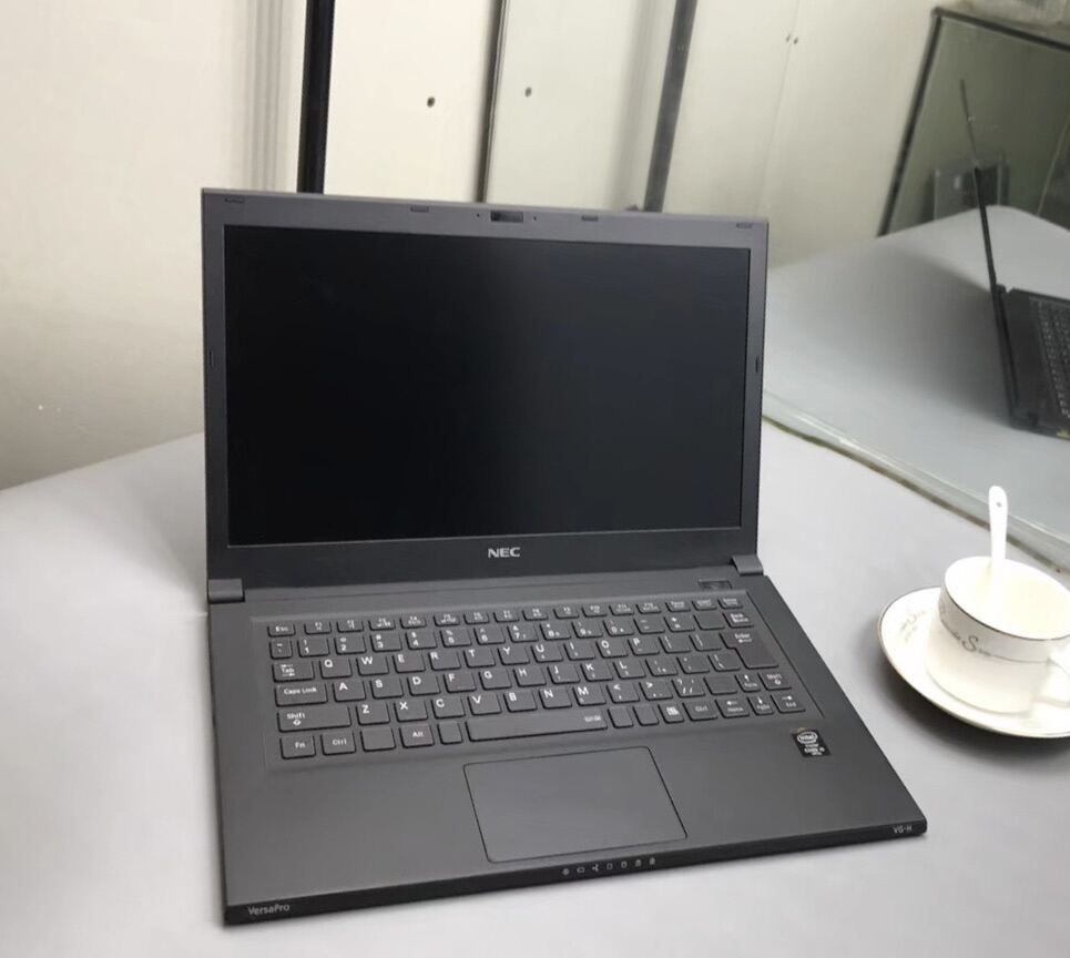 Laptop siêu mỏng nhẹ Nhật Bản Nec VersaPro VK17 Core i7-4500U, 4gb Ram