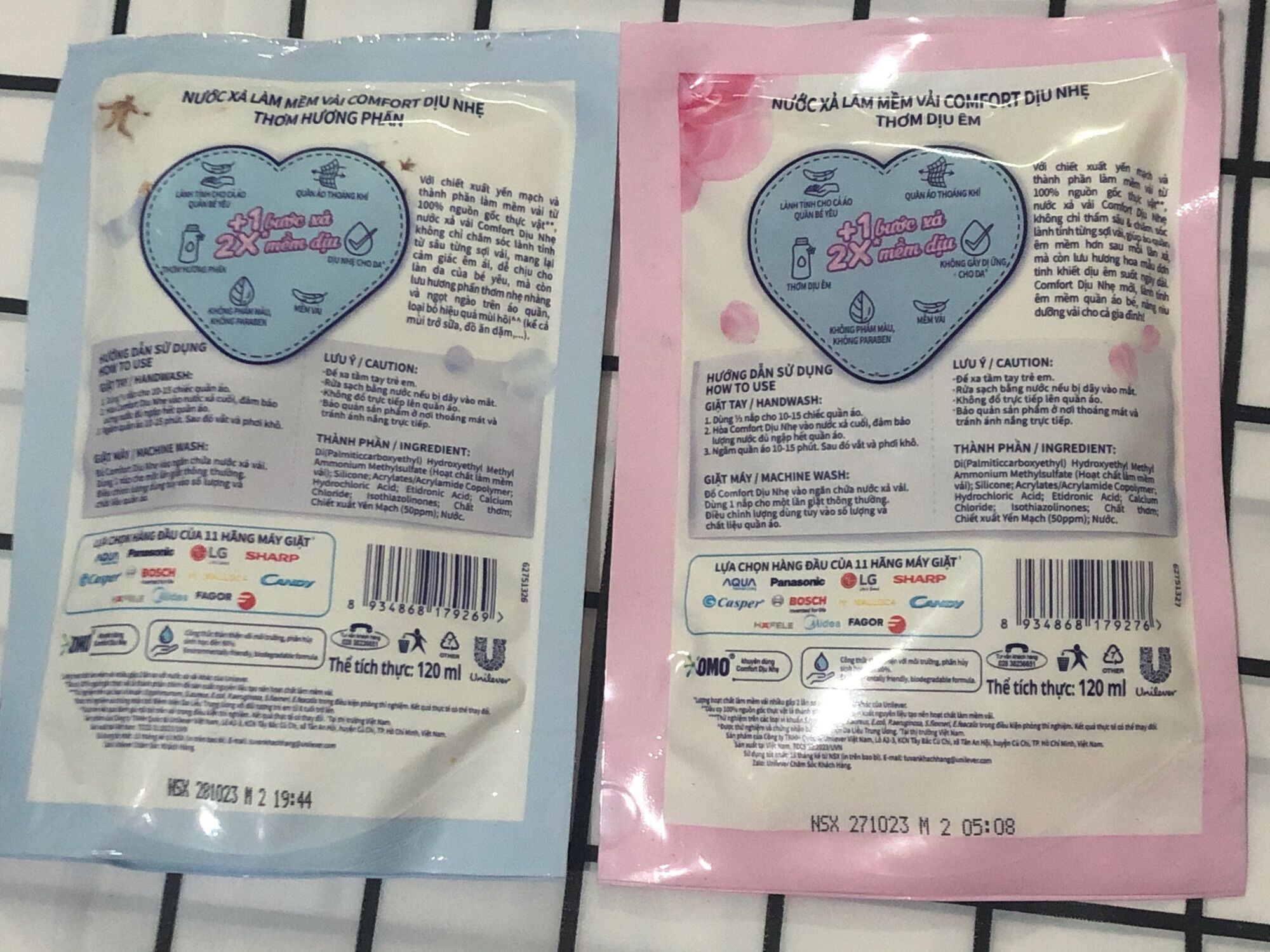 (Date tháng 1/2025)Nước Xả Vải Comfort Dịu Nhẹ 120ML