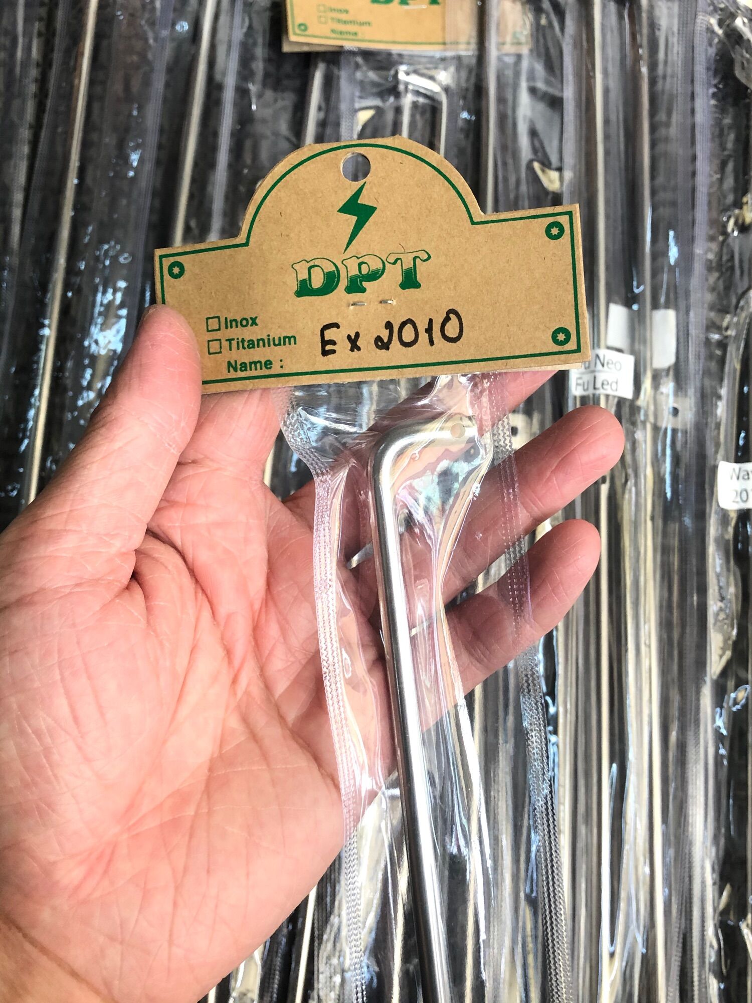 Đũa thắng inox304 gắn cho mọi dòng xe
