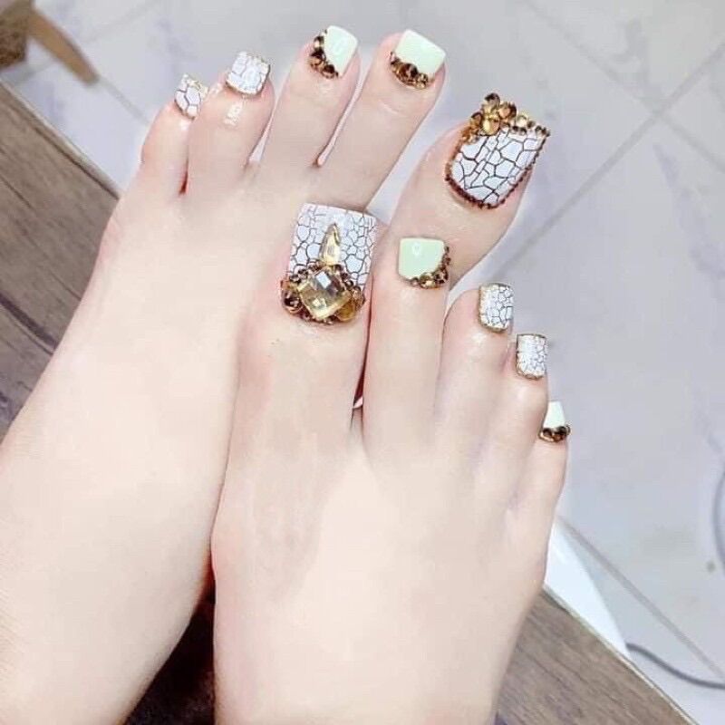 Úp chân dài 500 móng đủ size