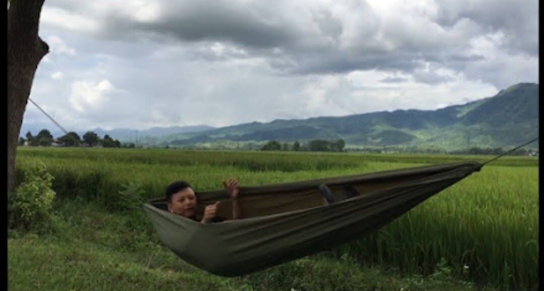 Võng dù tracking xuyên rừng núi