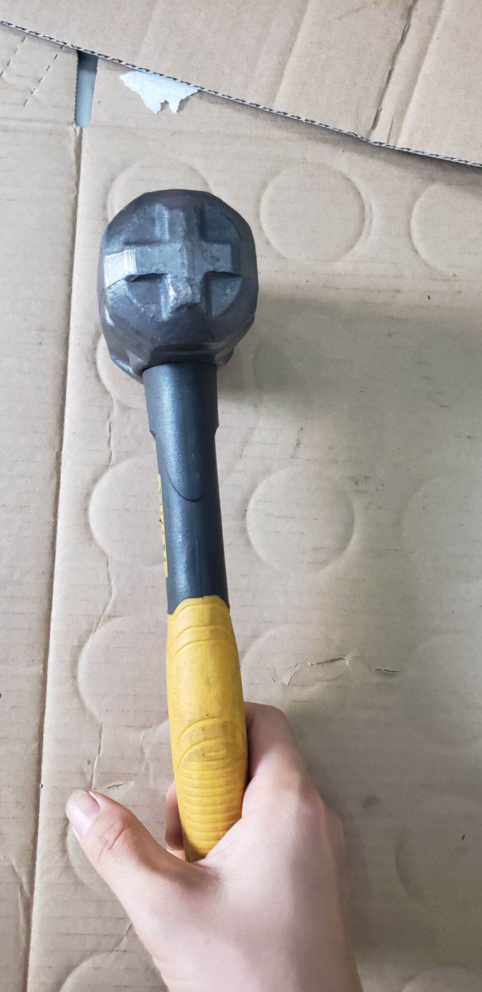 BÚA TẠ DEWALT